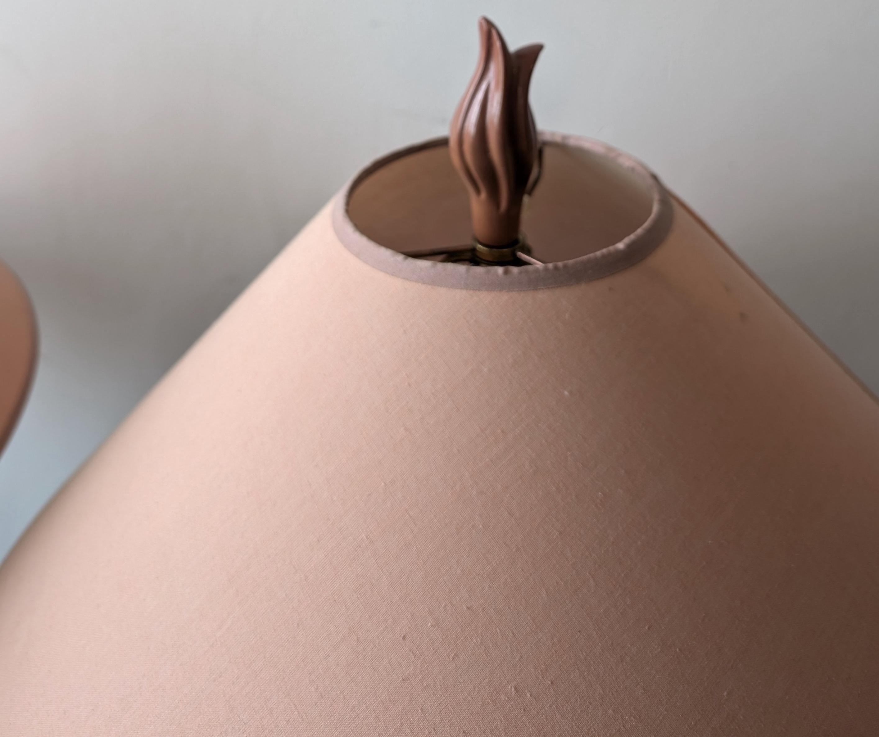Paire de lampes abstraites oiseaux/flammes en céramique rose mauve de style néo-déco américain vintage en vente 8