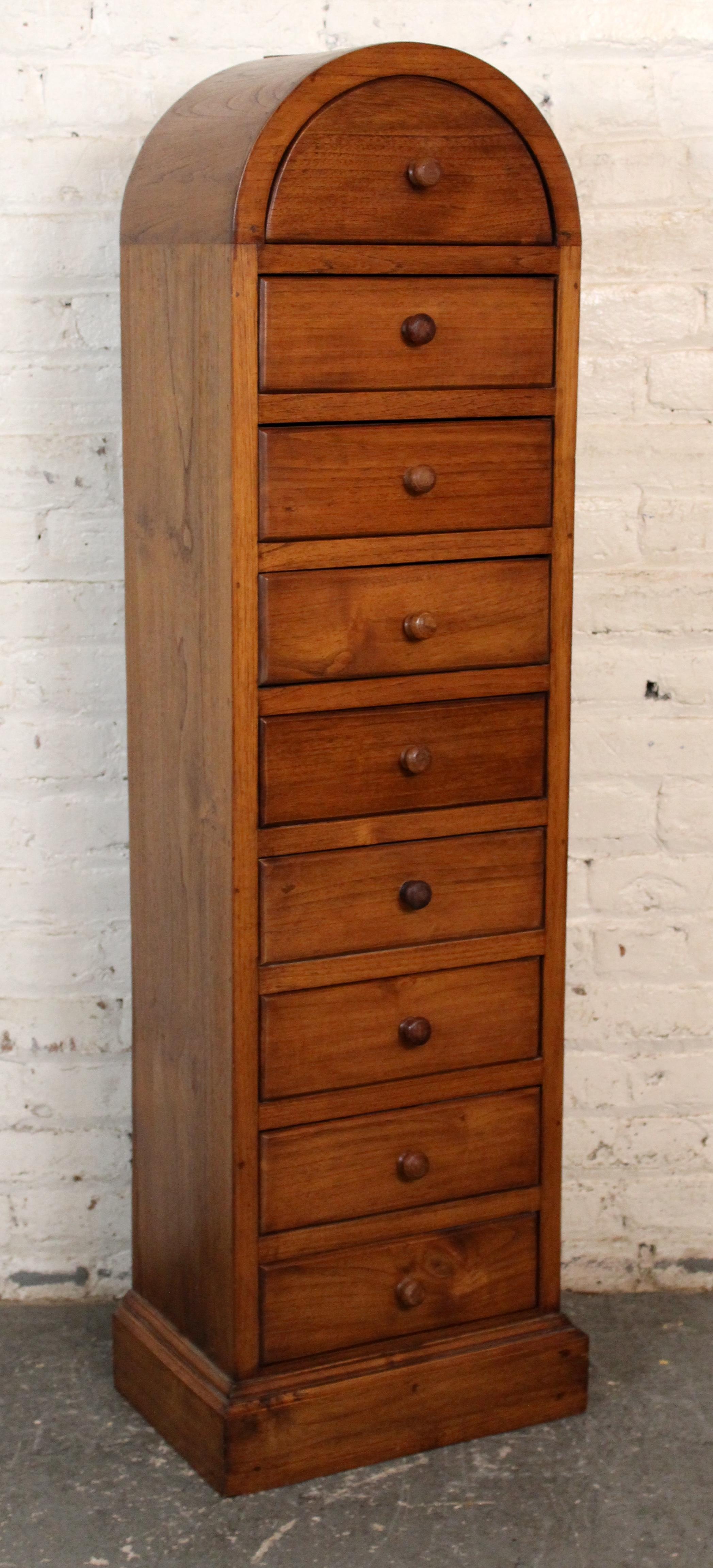 XX secolo Coppia di cassapanche per lingerie in teak ad arco d'epoca in vendita