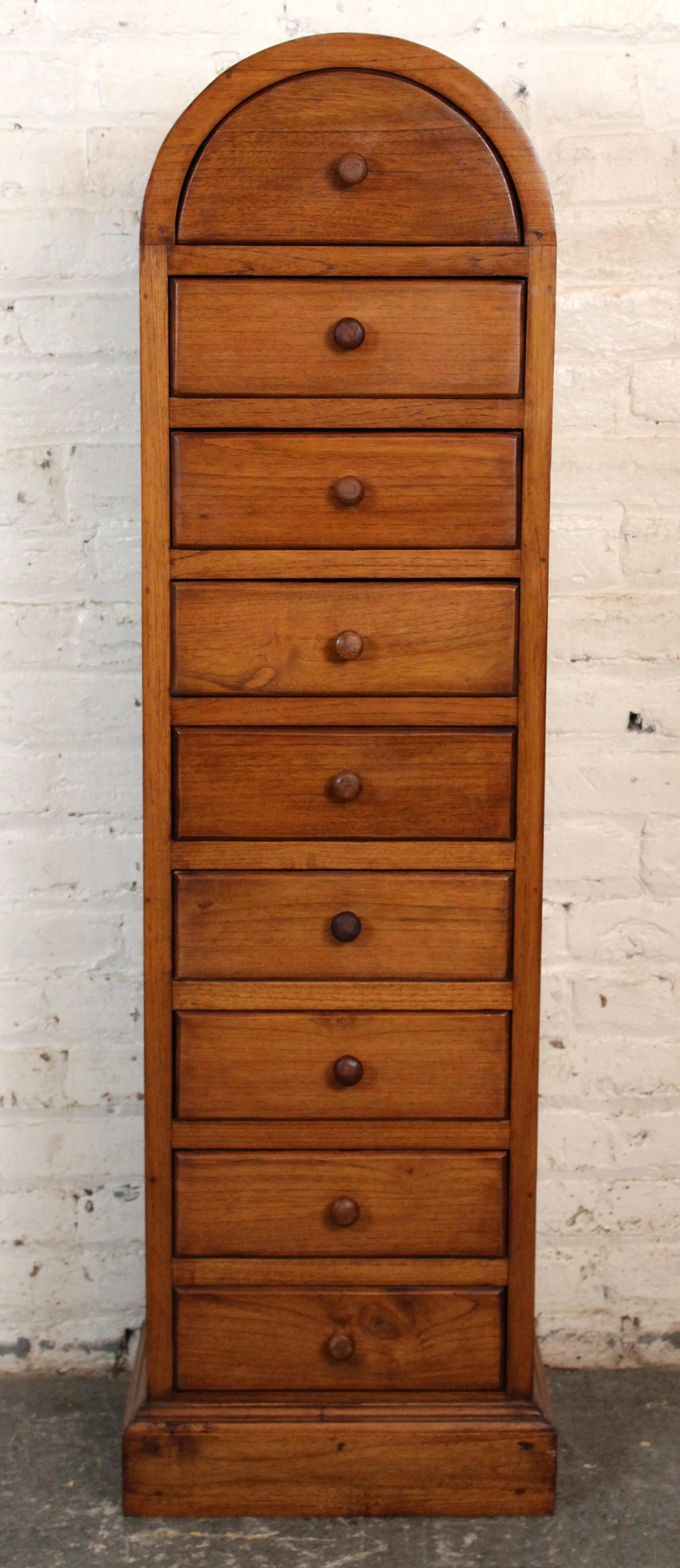 Coppia di cassapanche per lingerie in teak ad arco d'epoca in vendita 1