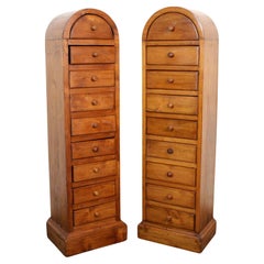 Commodes and Chests of Drawers