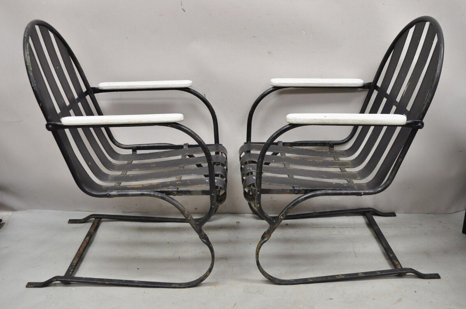 Paar Vintage Art-Déco-Terrassenstühle aus schwarzem und weißem Stahl mit Metalllatten im Angebot 7