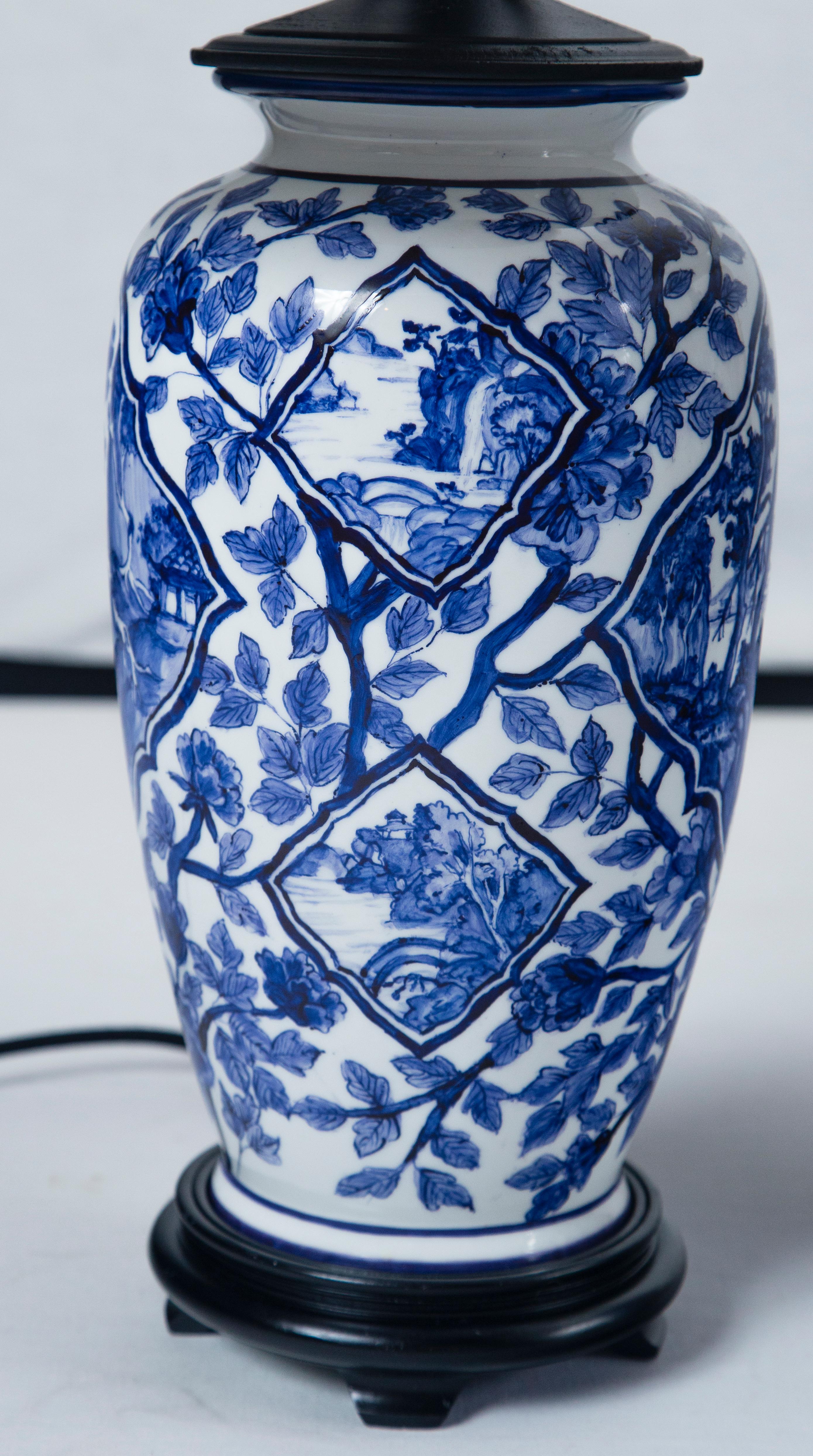Paar asiatische Keramiklampen, 20. Jahrhundert im Angebot 3