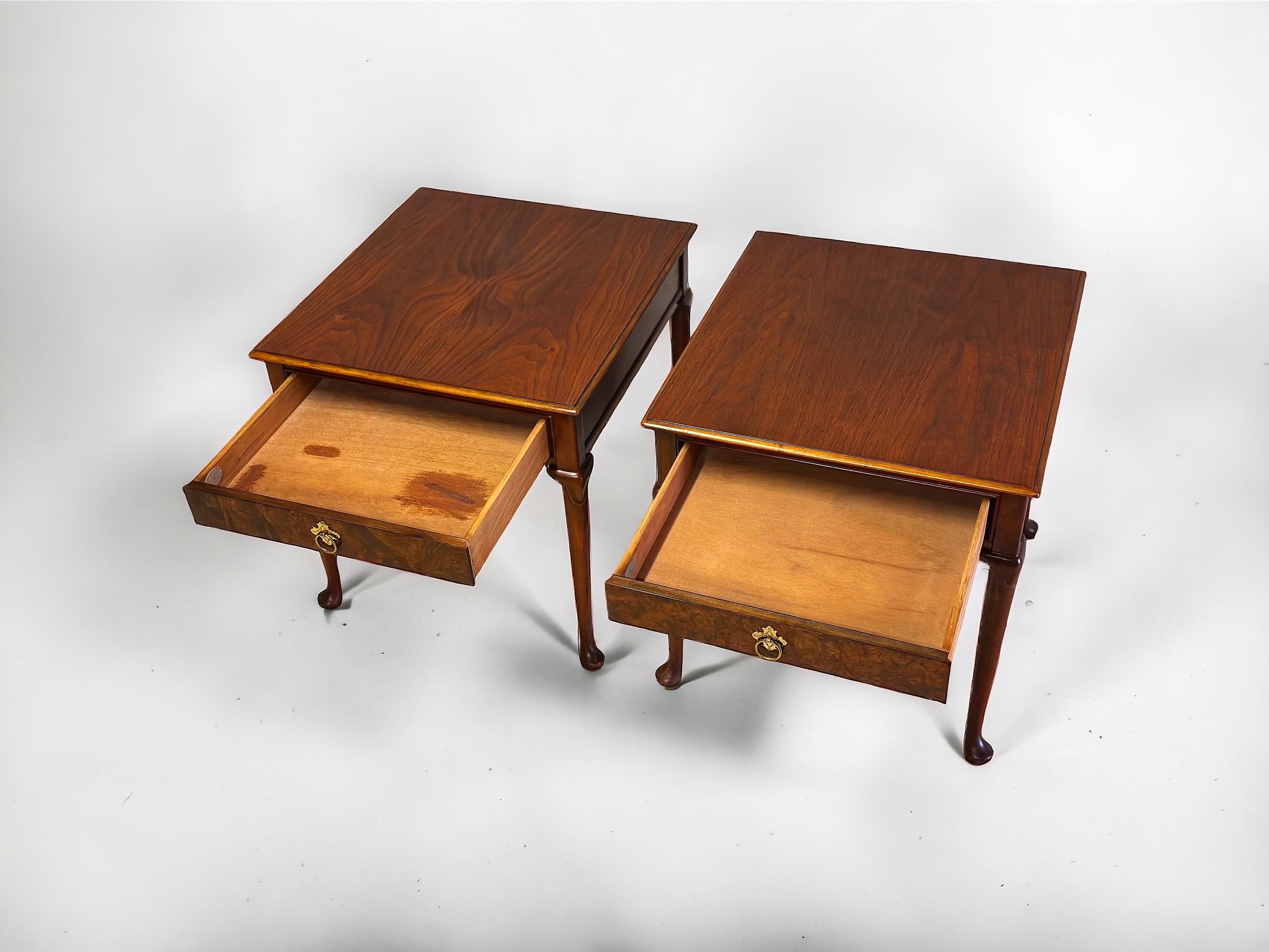 Pair Vintage Baker Queen Anne Side Tables w/ Drawer - Walnut + Burl + Brass  For Sale 1