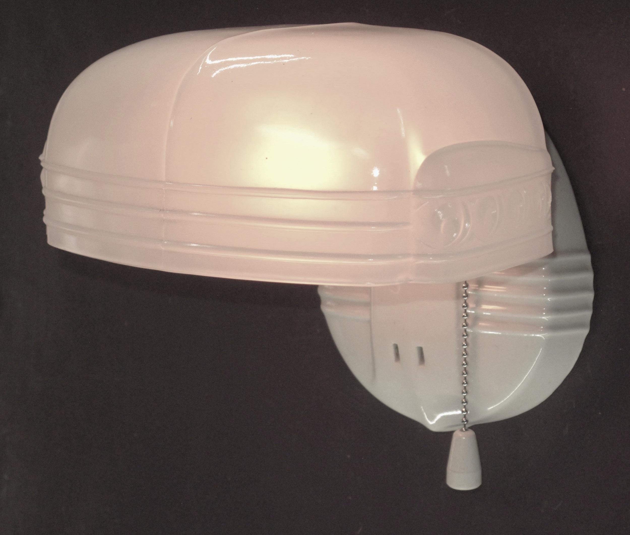 Pair Vintage Bathroom Sconce Lights, Priced per pair In Good Condition In Prescott, US