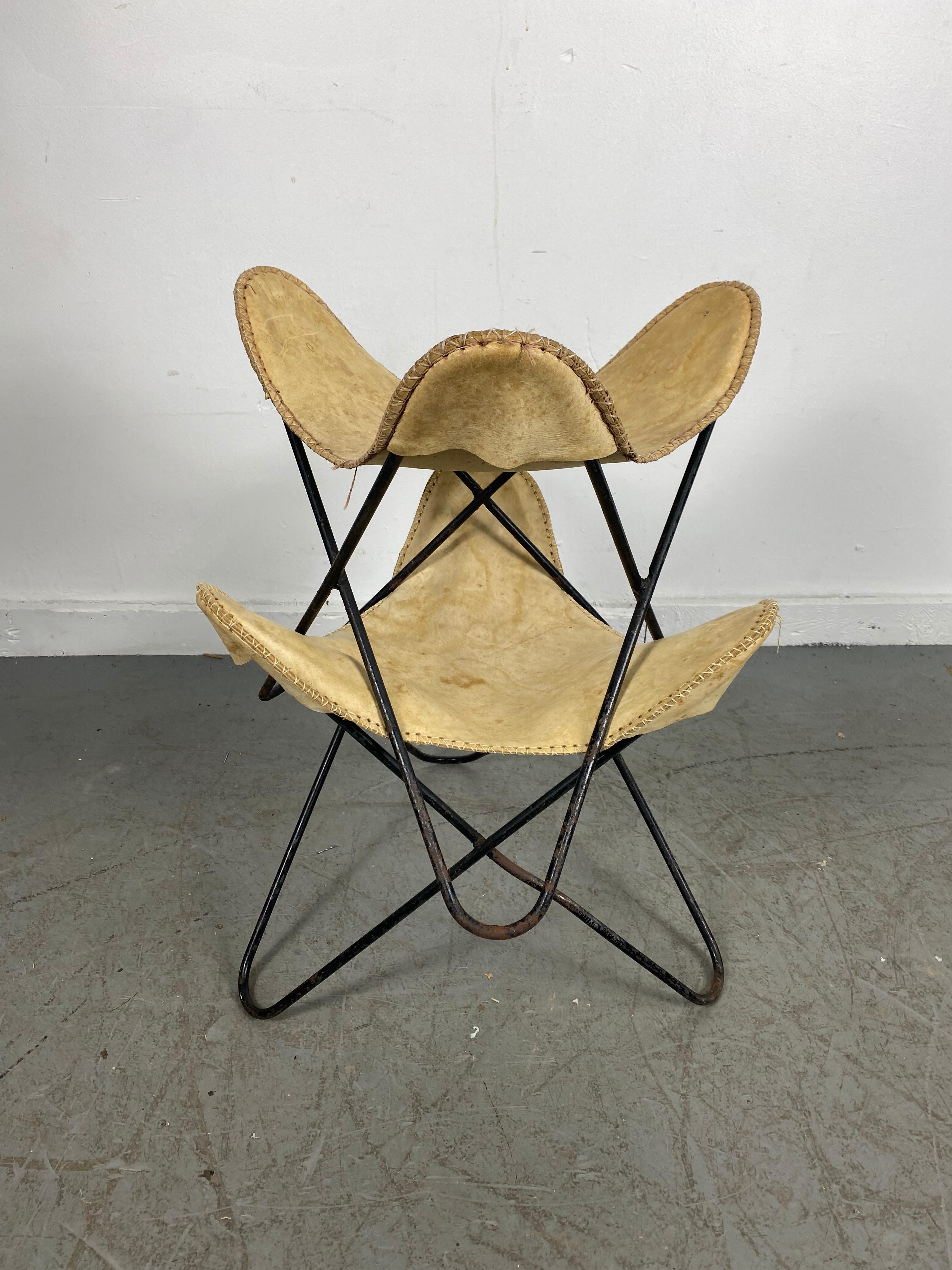 Mid-20th Century Pair Vintage BKF Hardoy for Knoll Cream Leather Butterfly Stool For Sale