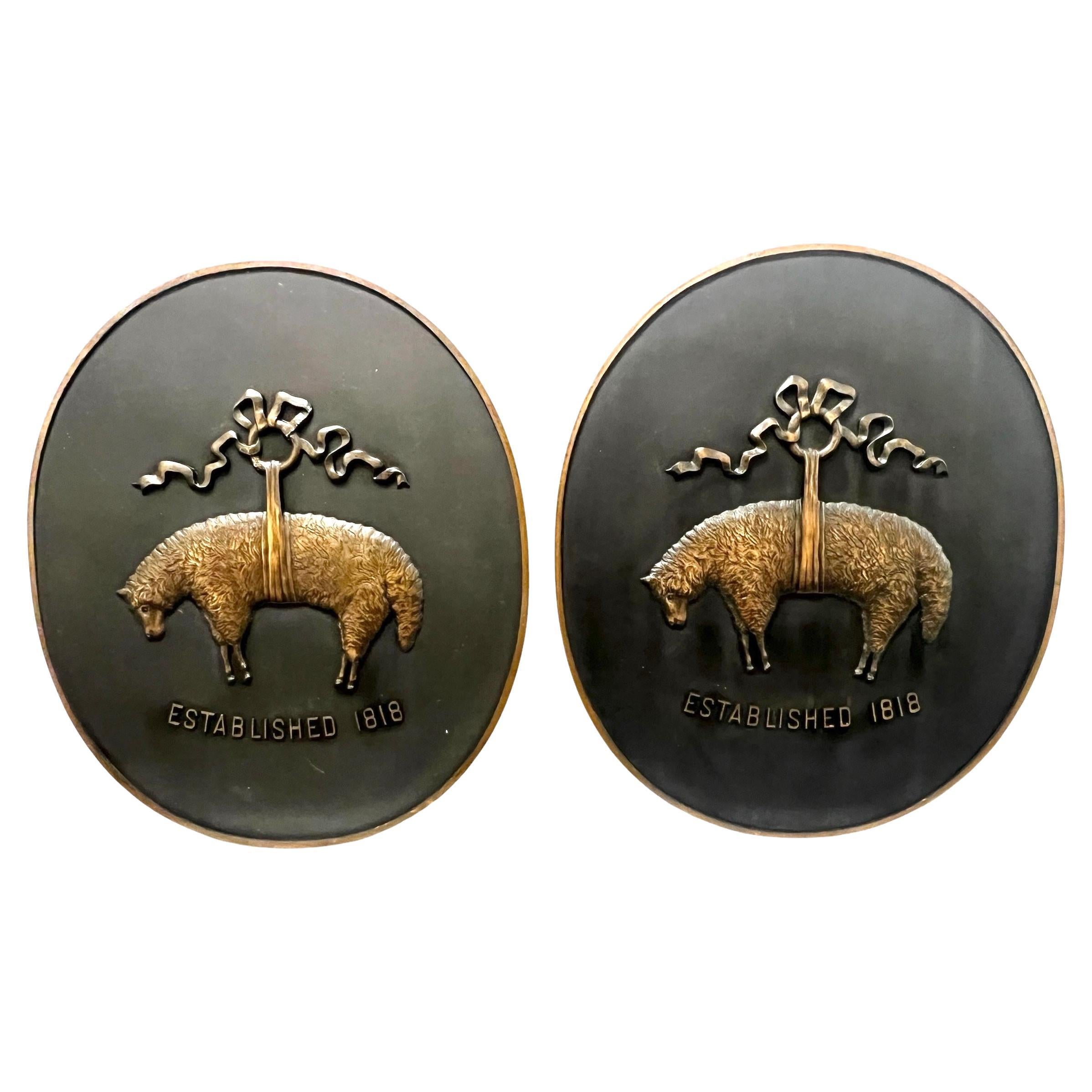 Paire de plaques de construction vintage Brooks Brothers « Golden Fleece » en bronze