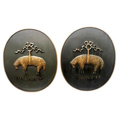 Paire de plaques de construction vintage Brooks Brothers « Golden Fleece » en bronze