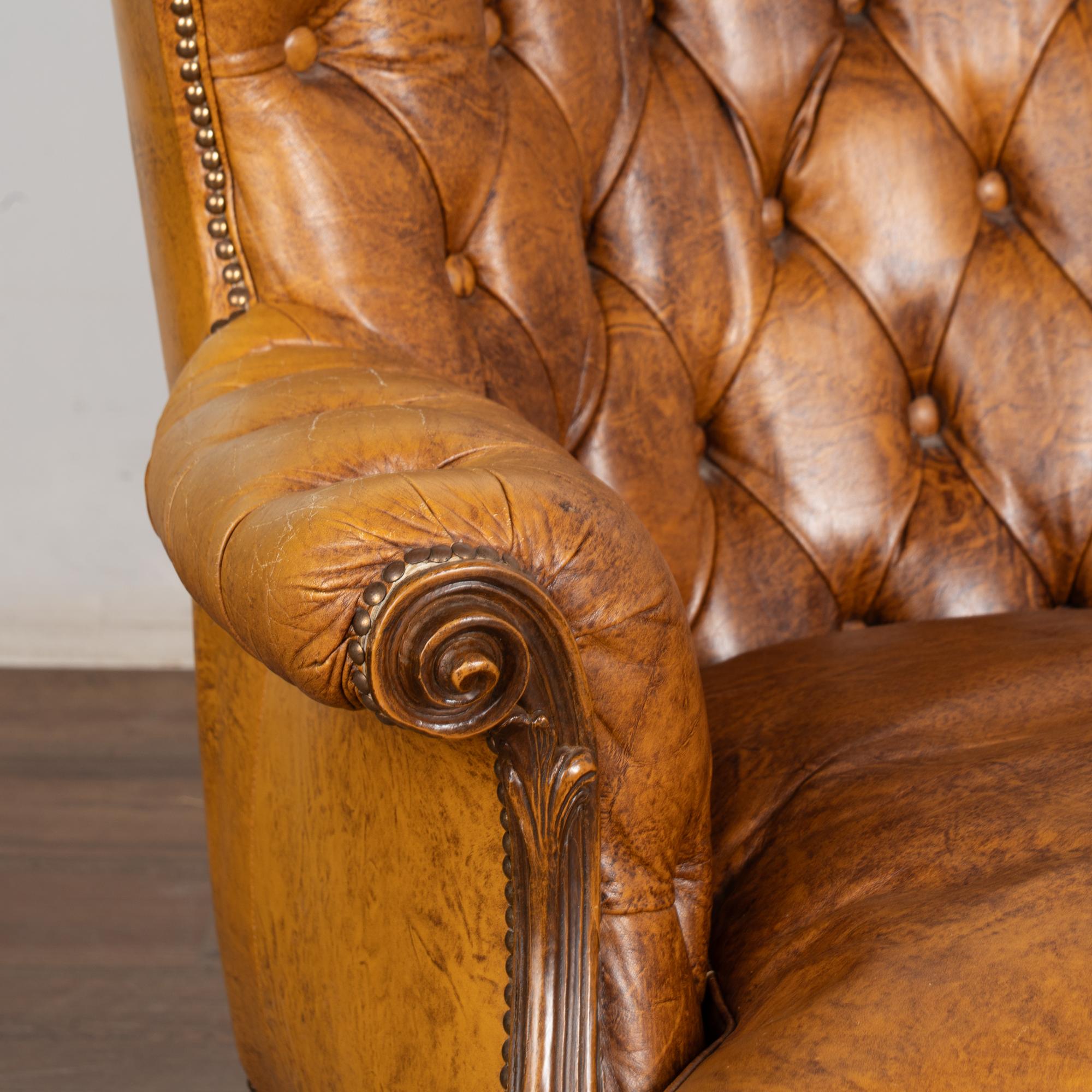 Pair, Vintage Brown Leather Wingback Club Chairs with Cabriole Legs For Sale 1