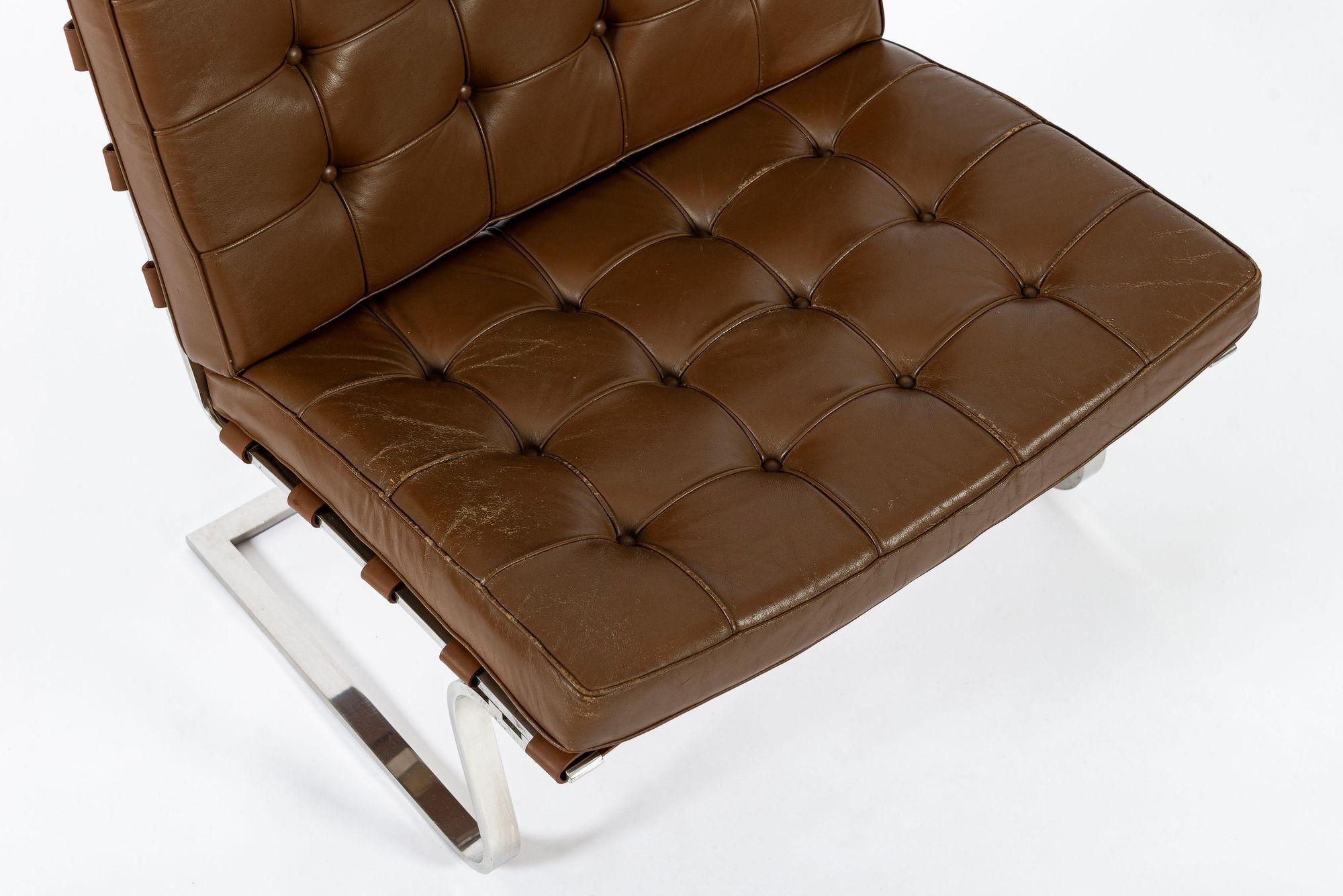 Paar braune Tugendhat Lounge Chairs von Mies van der Rohe für Knoll 1960er Jahre im Angebot 2