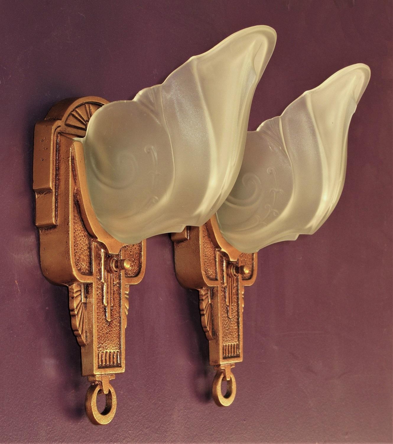 American Pair Vintage c.1930 Markel Art Deco Sconces Priced per pair w/ 6 pair available For Sale