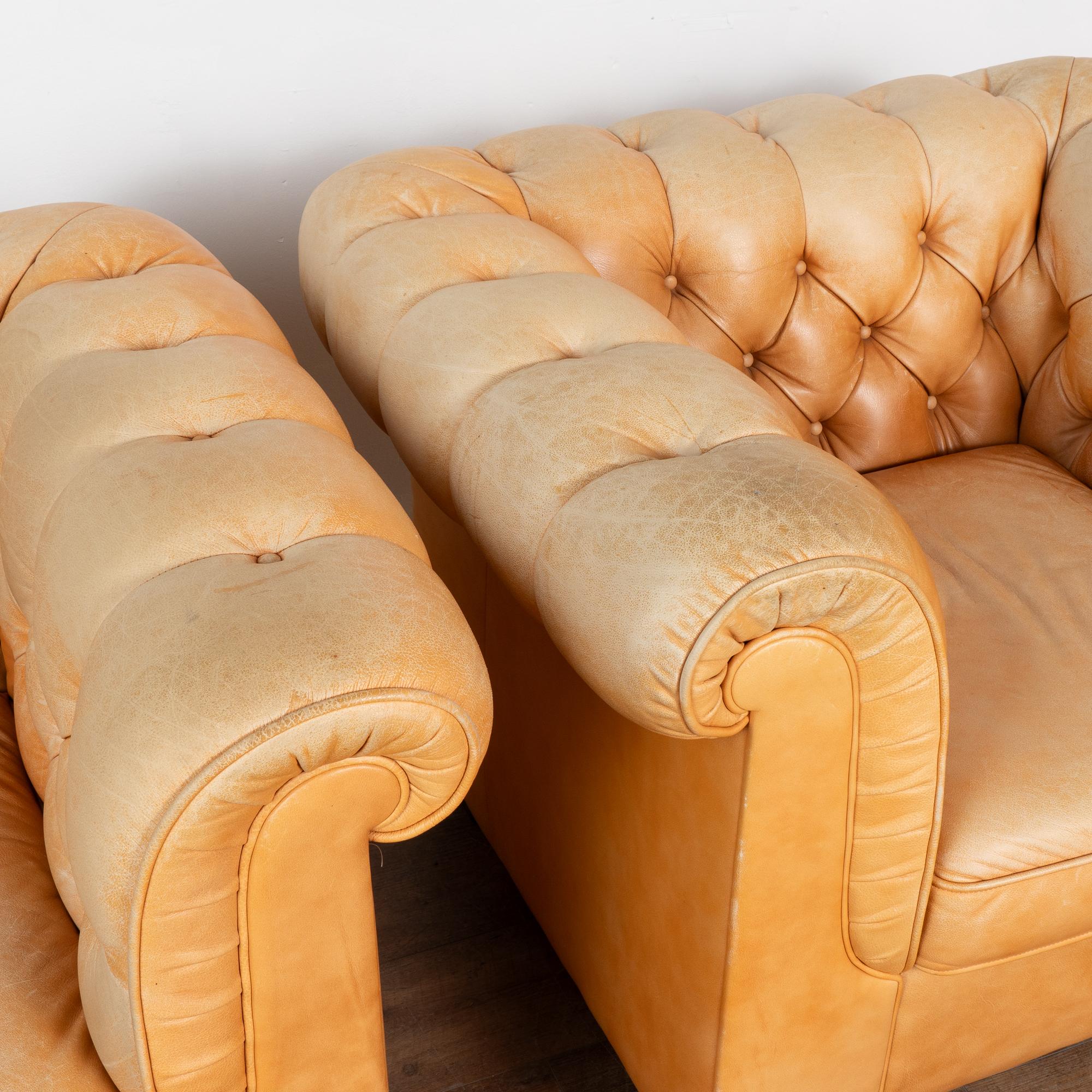 Pair, Vintage Camel Leather Chesterfield Club Armchairs, Denmark circa 1980 For Sale 4
