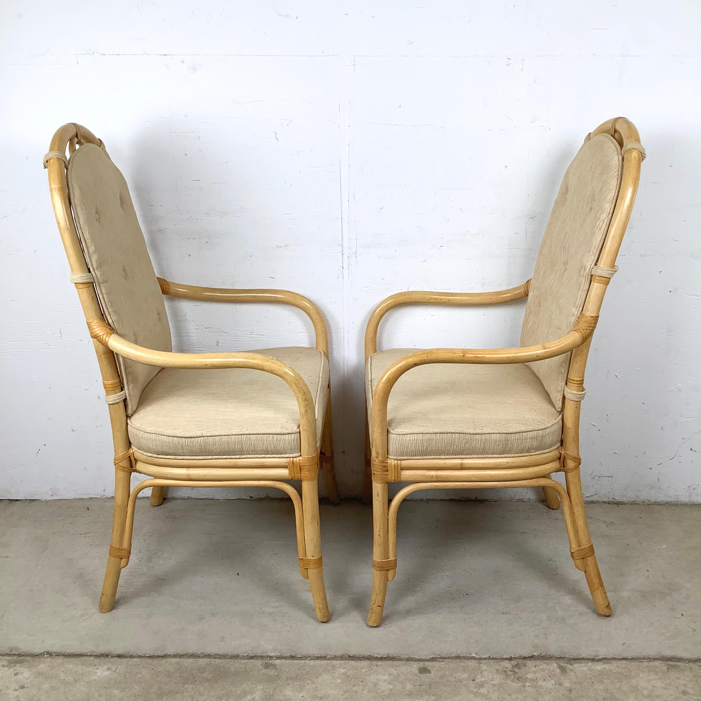 20ième siècle Paire de fauteuils Vintage By en bambou à dossier haut par Henredon en vente