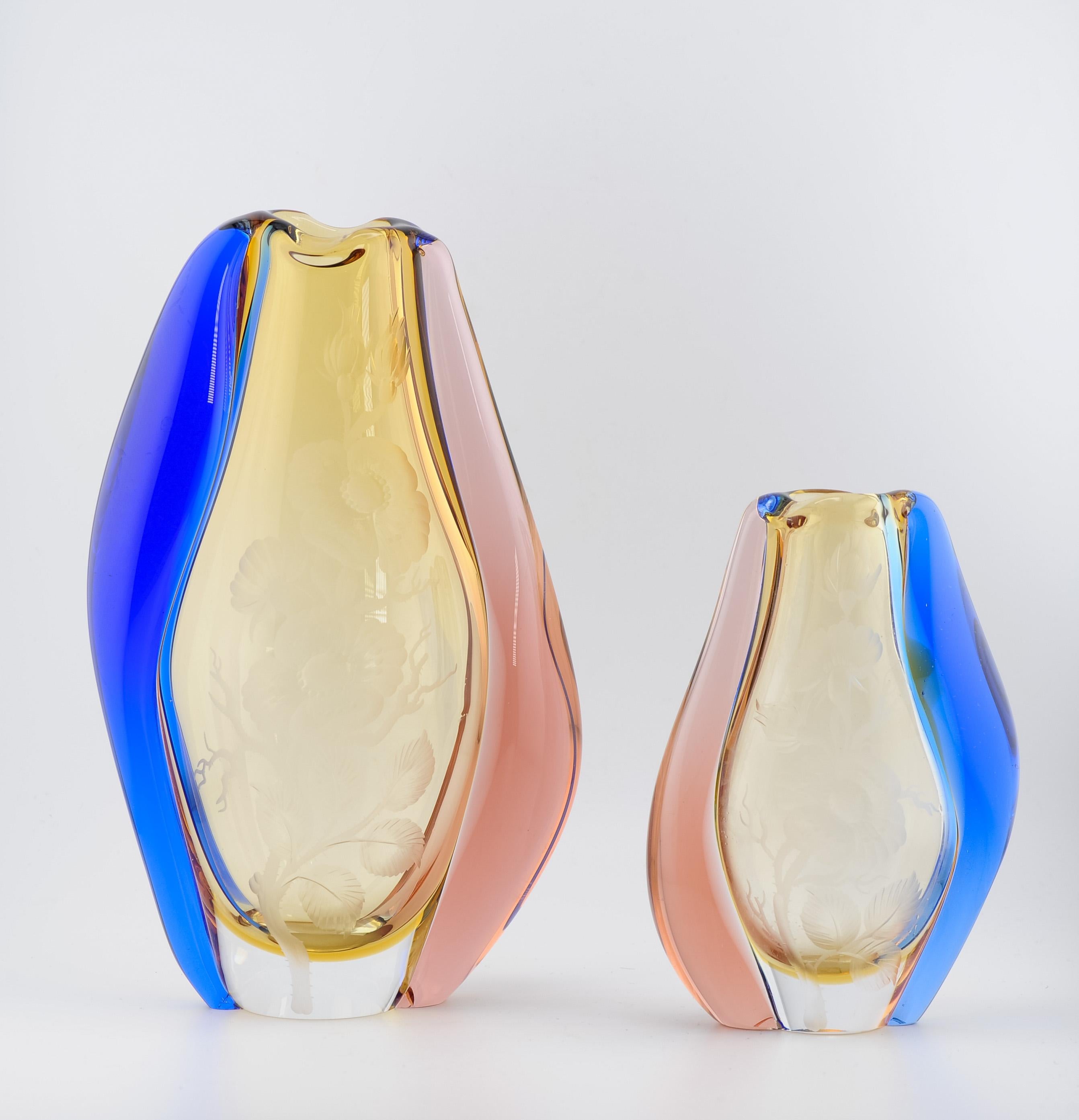 Pair Vintage Design Art Glass Vase Hana Machovska, 1960s Mstisov Glasswork Czech For Sale 5