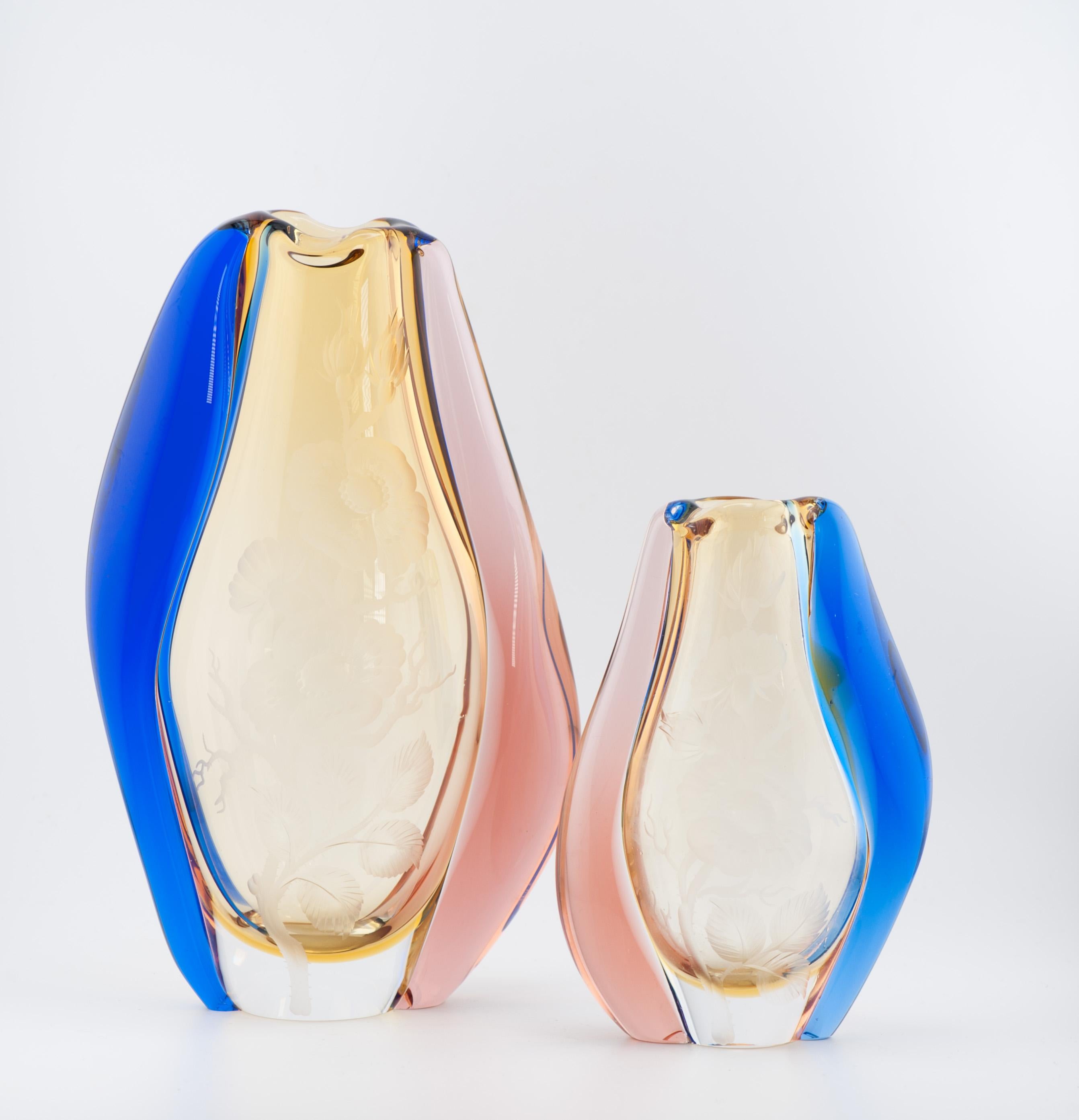 Pair Vintage Design Art Glass Vase Hana Machovska, 1960s Mstisov Glasswork Czech For Sale 7