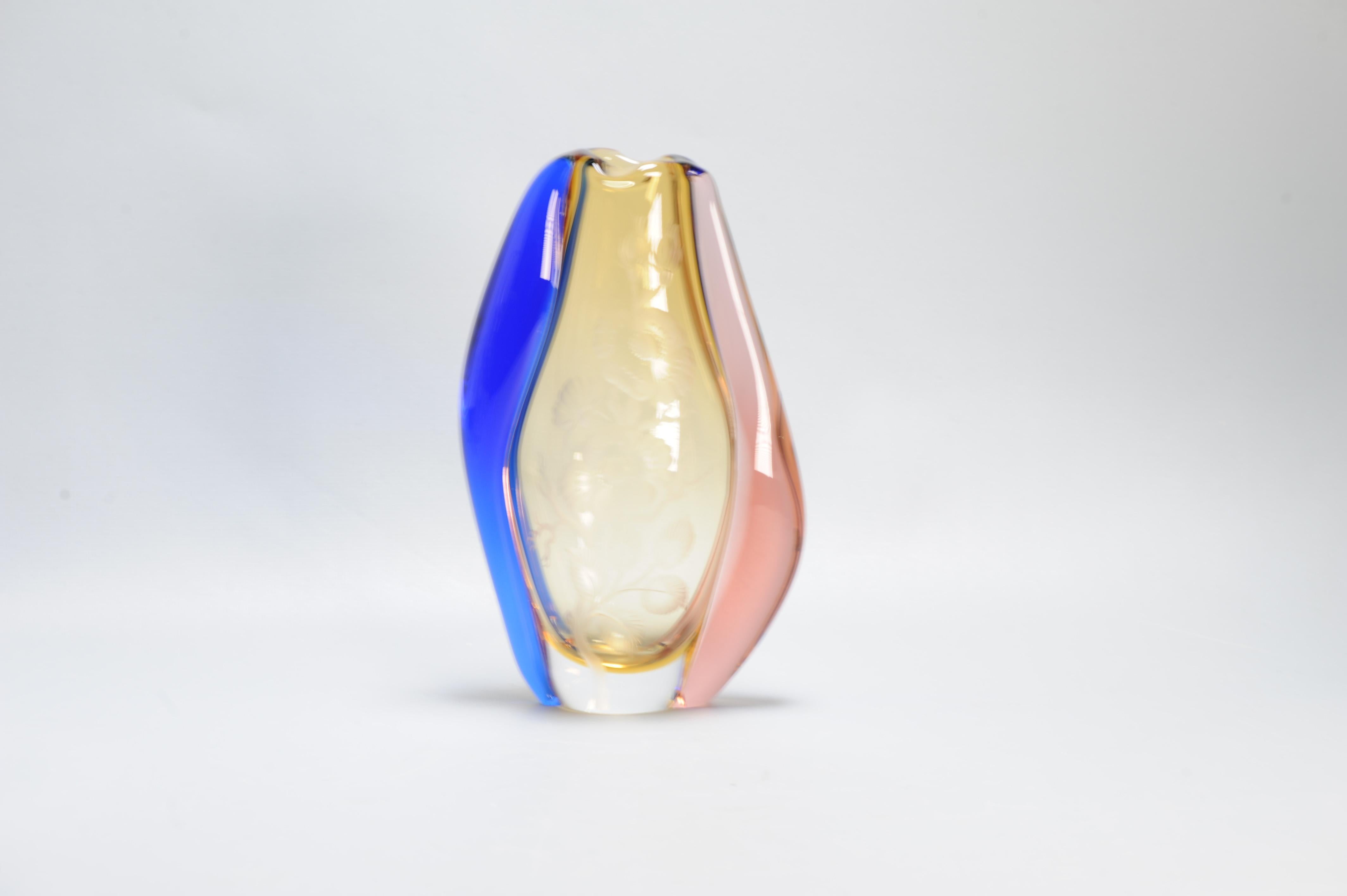Pair Vintage Design Art Glass Vase Hana Machovska, 1960s Mstisov Glasswork Czech For Sale 8