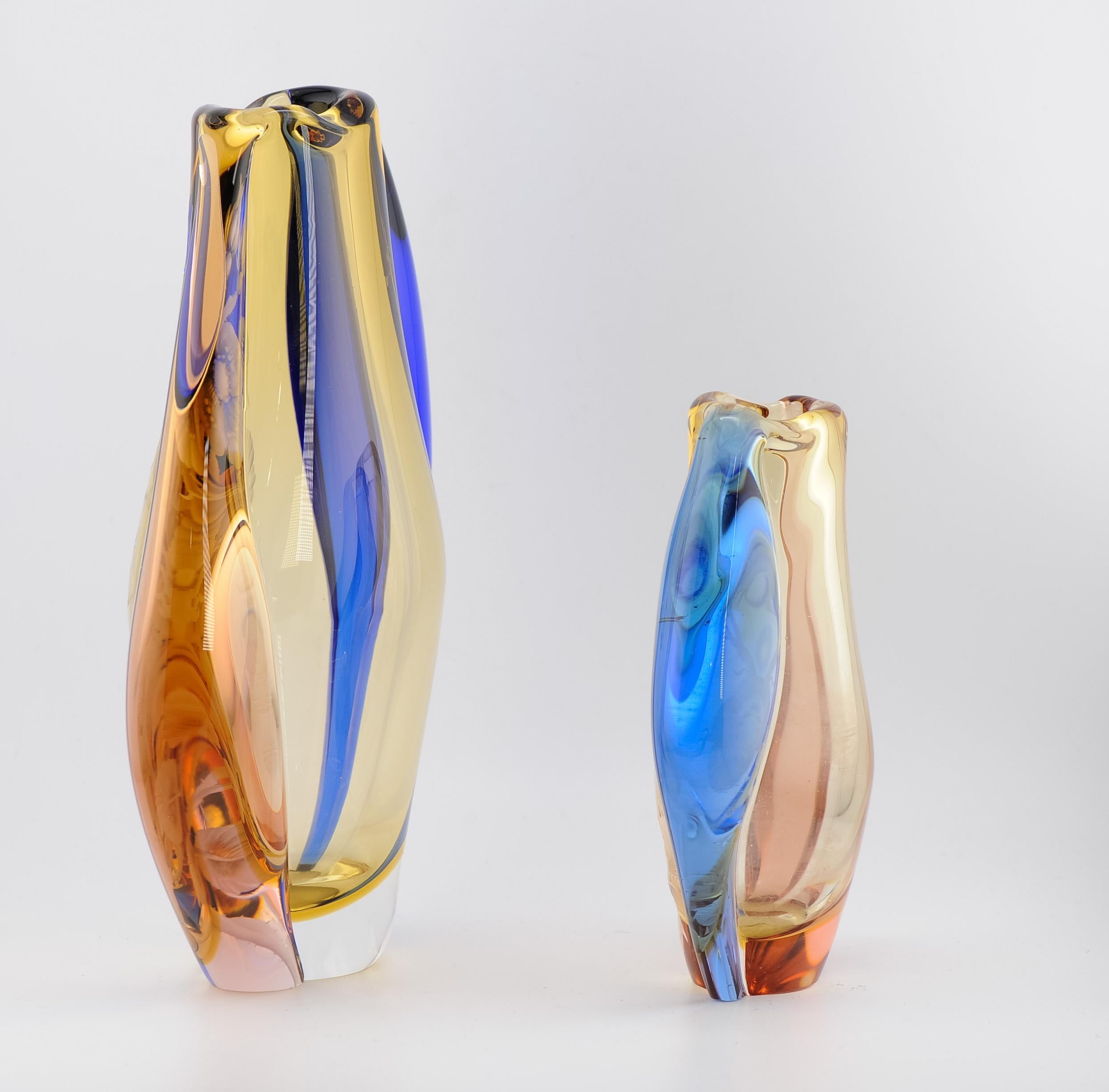 20th Century Pair Vintage Design Art Glass Vase Hana Machovska, 1960s Mstisov Glasswork Czech For Sale