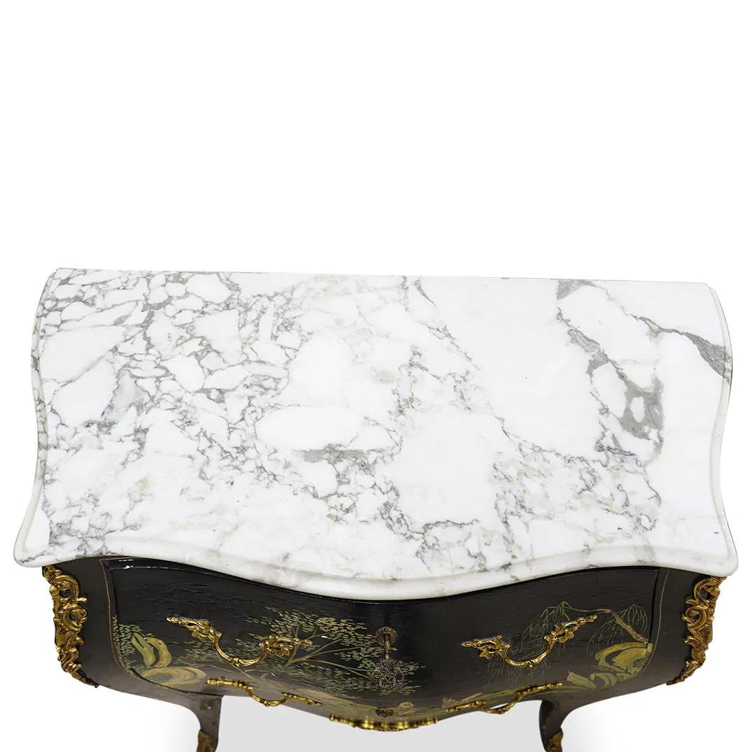 Coppia di cassettoni / comò / commodes francesi d'epoca con piano in marmo In condizioni buone in vendita a New York, NY