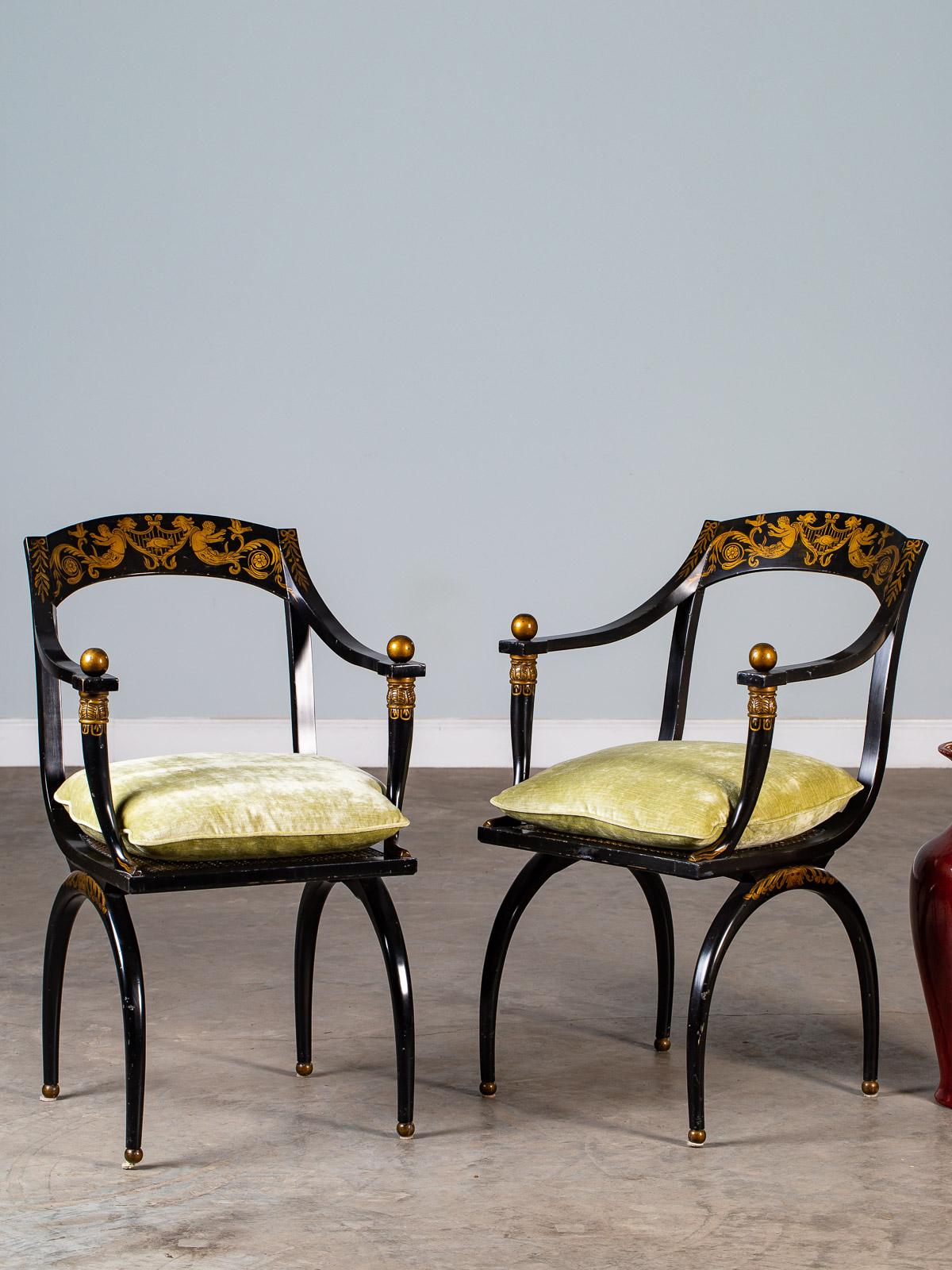 Pair of Vintage French Empire Chapuis Ebonized Gilt Chairs, circa 1950 im Angebot 10