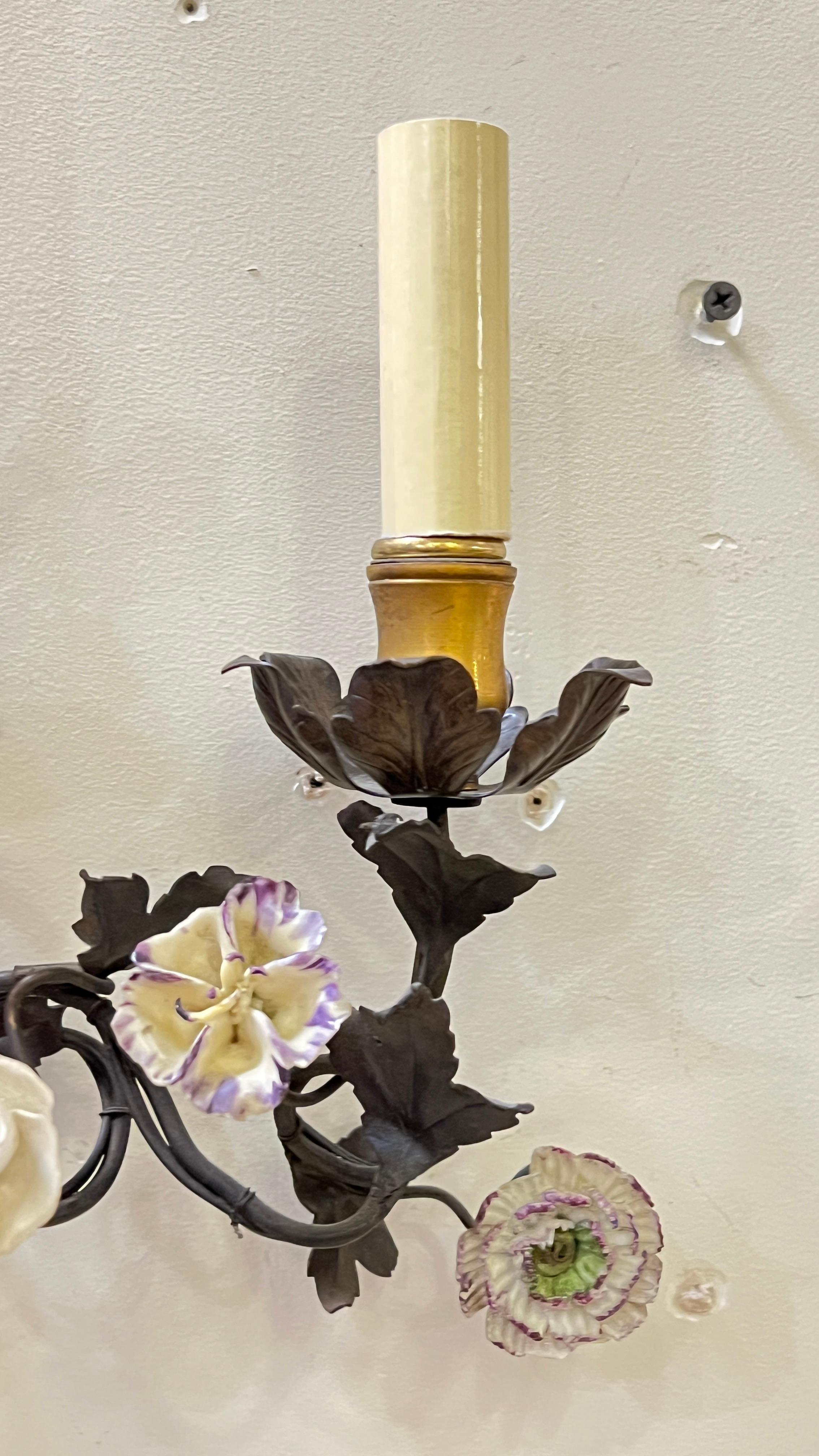 Pair Vintage Gilt Metal and Floral Porcelain 3-Light Sconces / Wall Lights In Excellent Condition For Sale In New York, NY