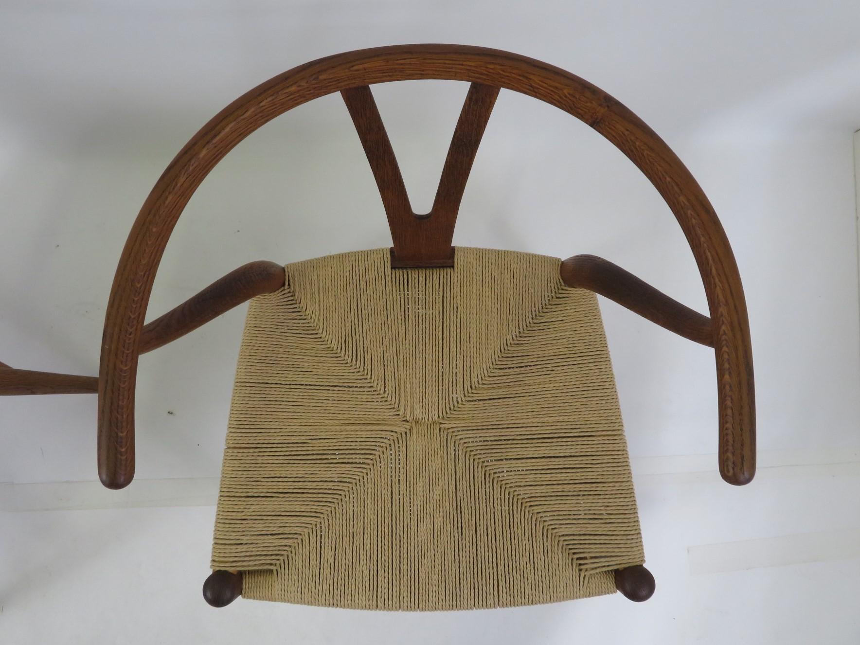 Mid-20th Century Pair Vintage Hans Wegner CH24 Wishbone Oak Chairs by Carl Hansen Denmark 1960s