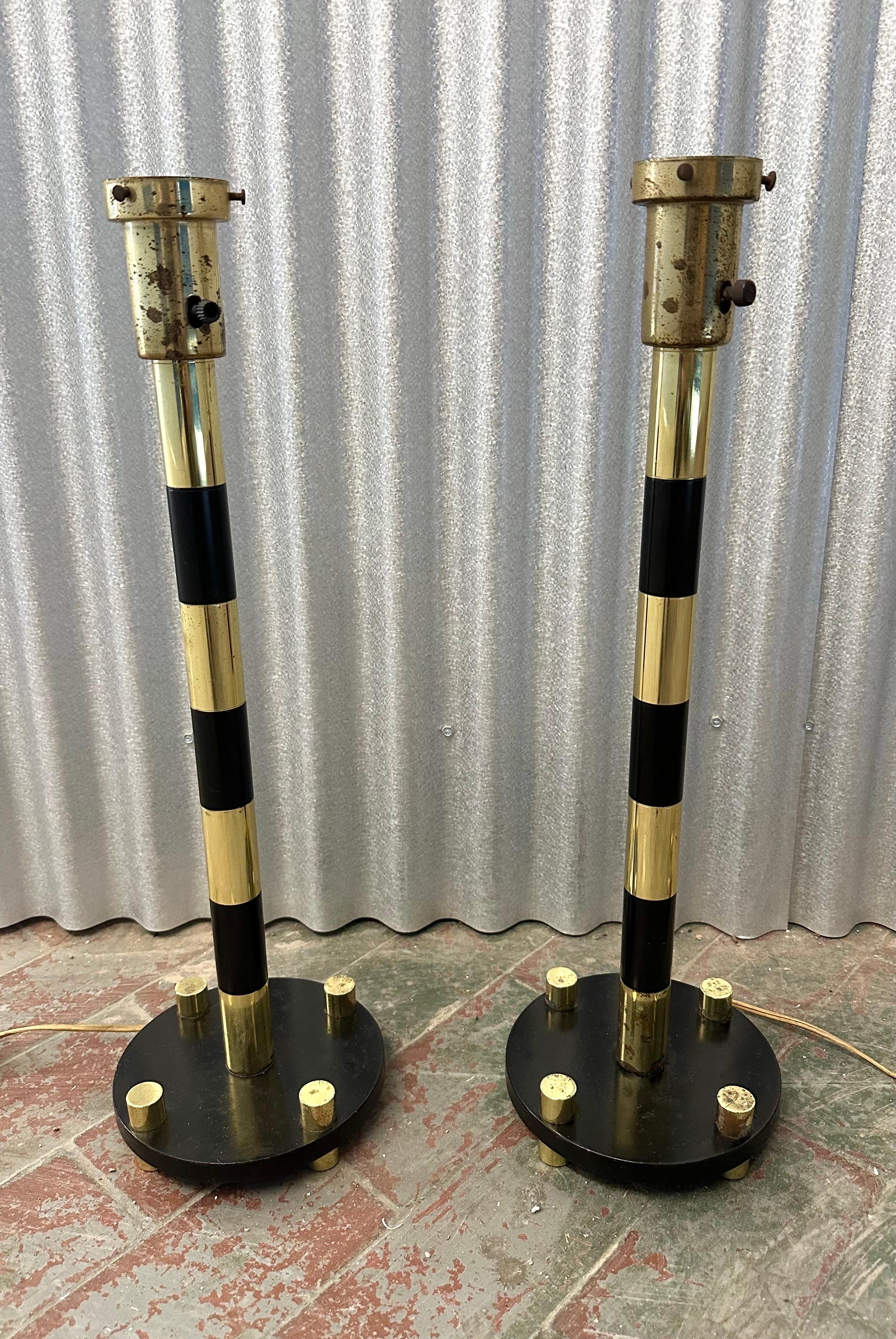 Pair Vintage Italian Brass and Black Enamel Table Lamps For Sale 2