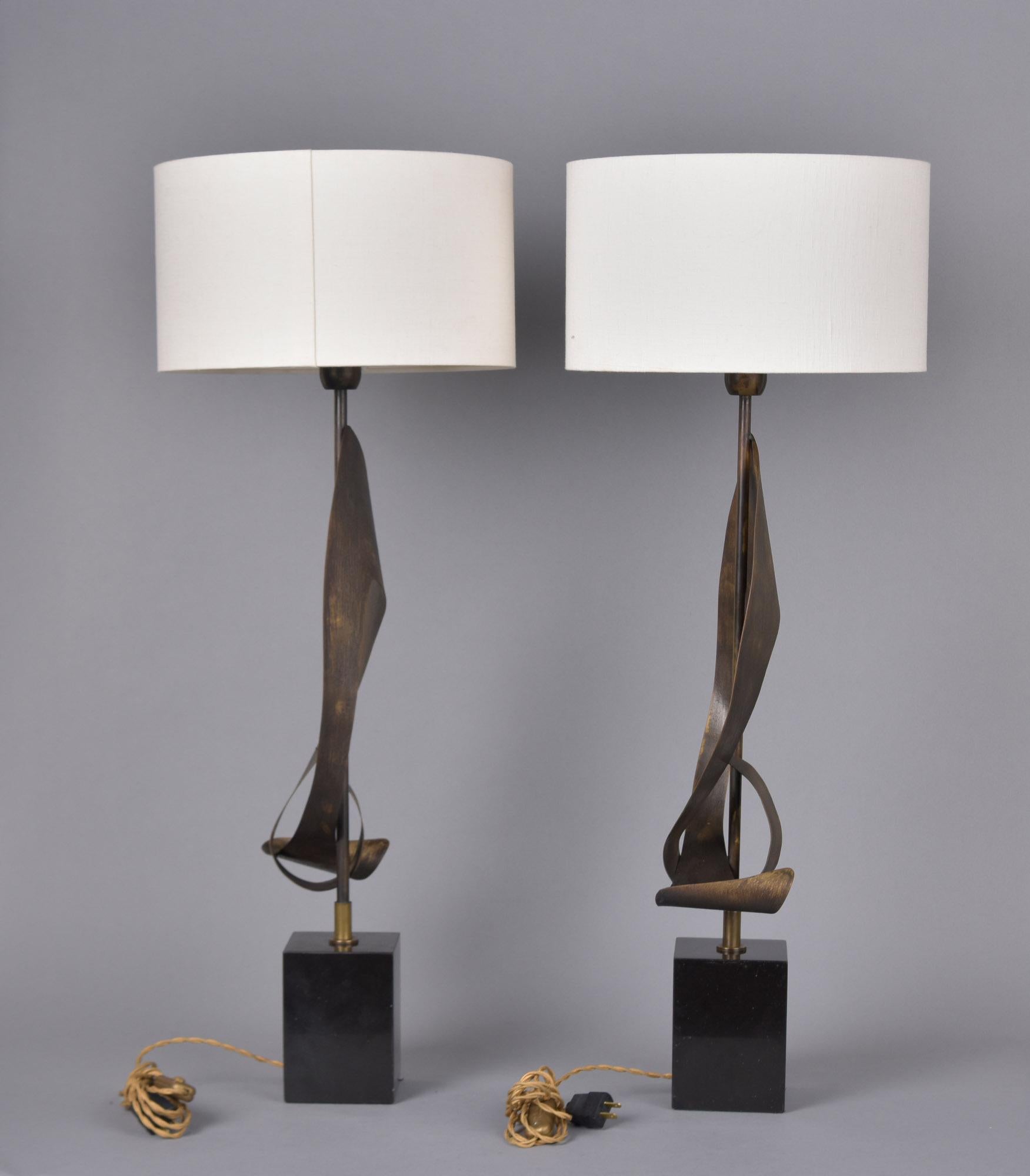 Metal Pair Vintage Italian Brutalist Style Lamps with White Shades For Sale