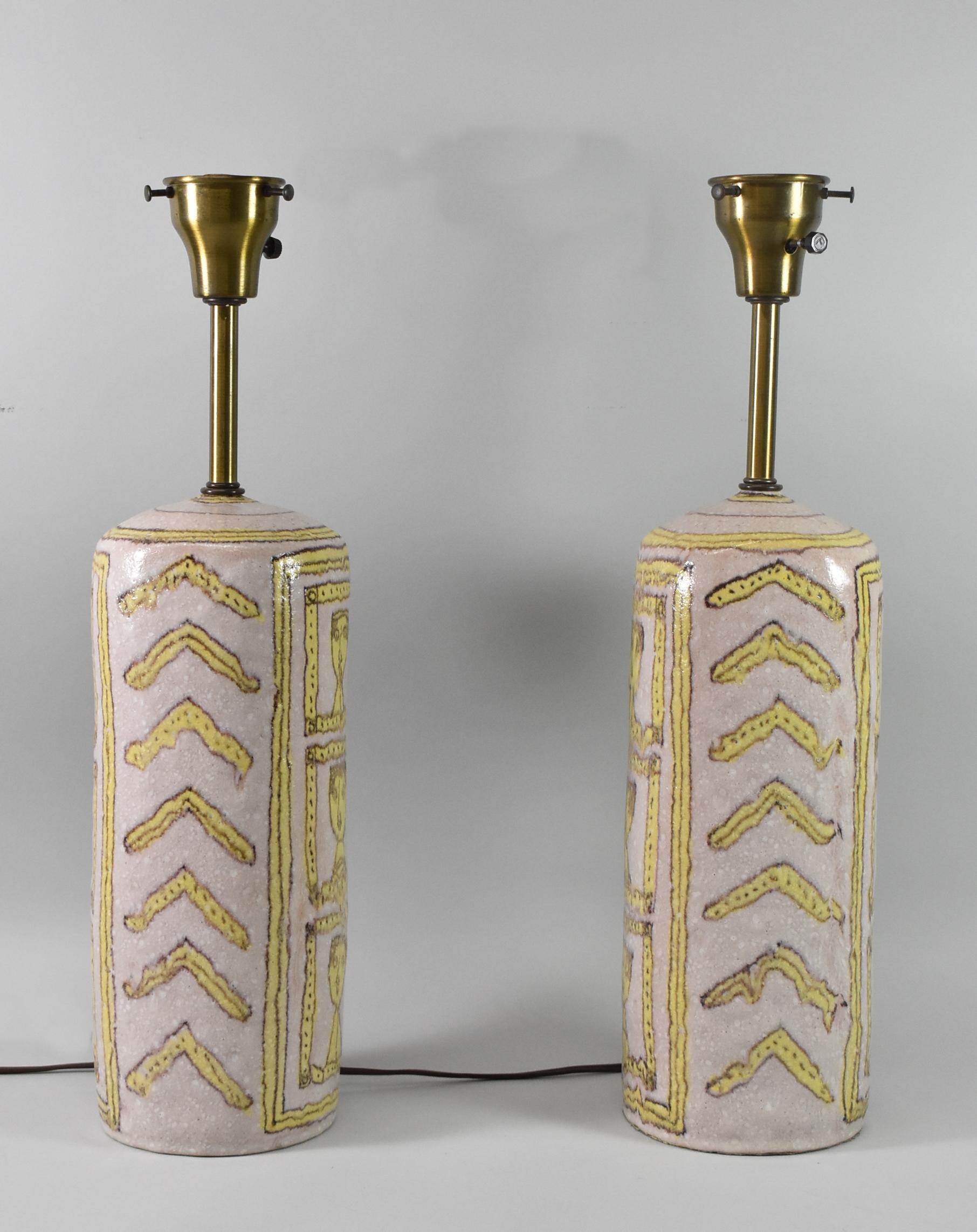 Pair Vintage Italian Porcelain Lamps By Guido Gambone Signed In Good Condition In Toledo, OH