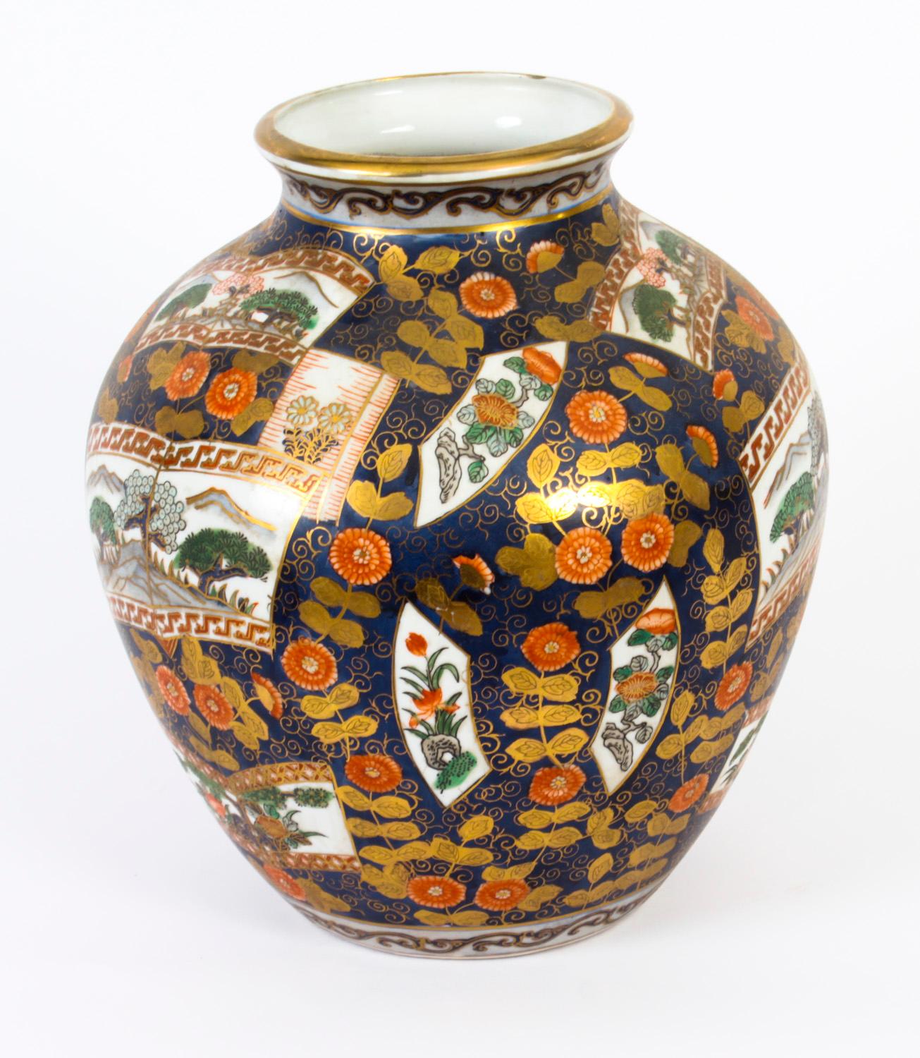 Pair Vintage Japanese Imari Hand Painted Porcelain Vases, Mid-20th Century For Sale 5