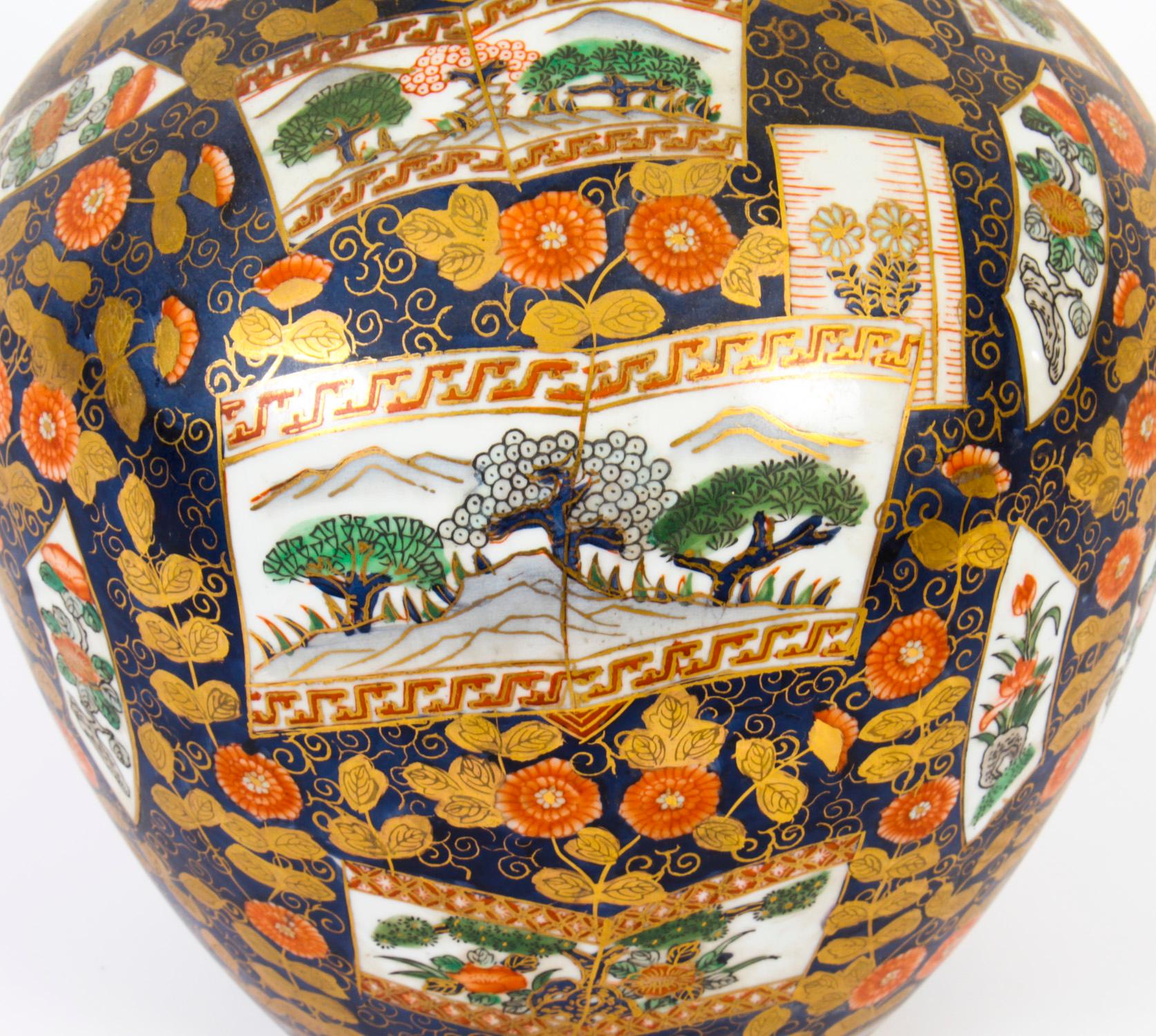 Pair Vintage Japanese Imari Hand Painted Porcelain Vases, Mid-20th Century For Sale 9