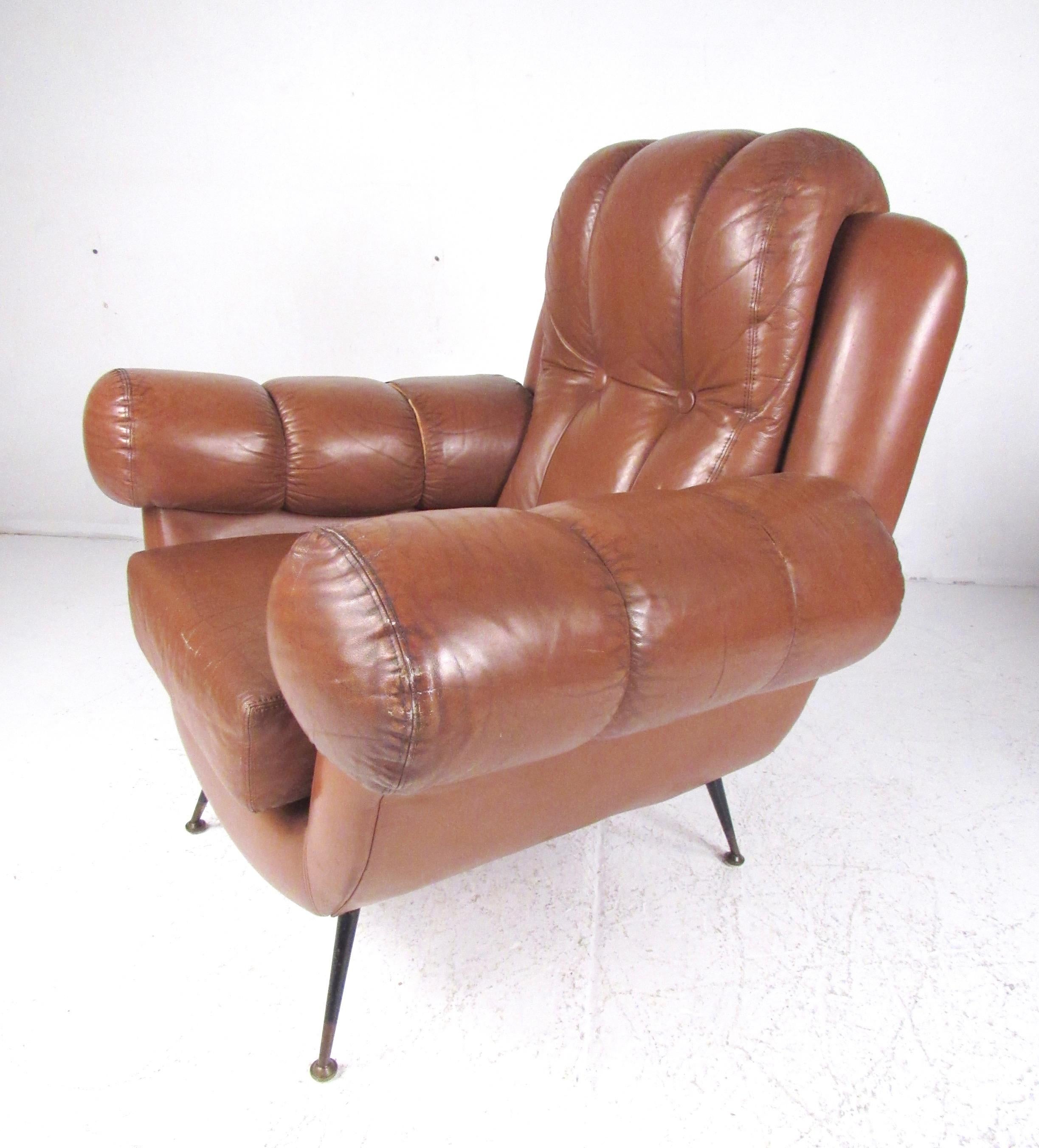 Pair Vintage Leather Club Chairs after Gigi Radice In Good Condition For Sale In Brooklyn, NY