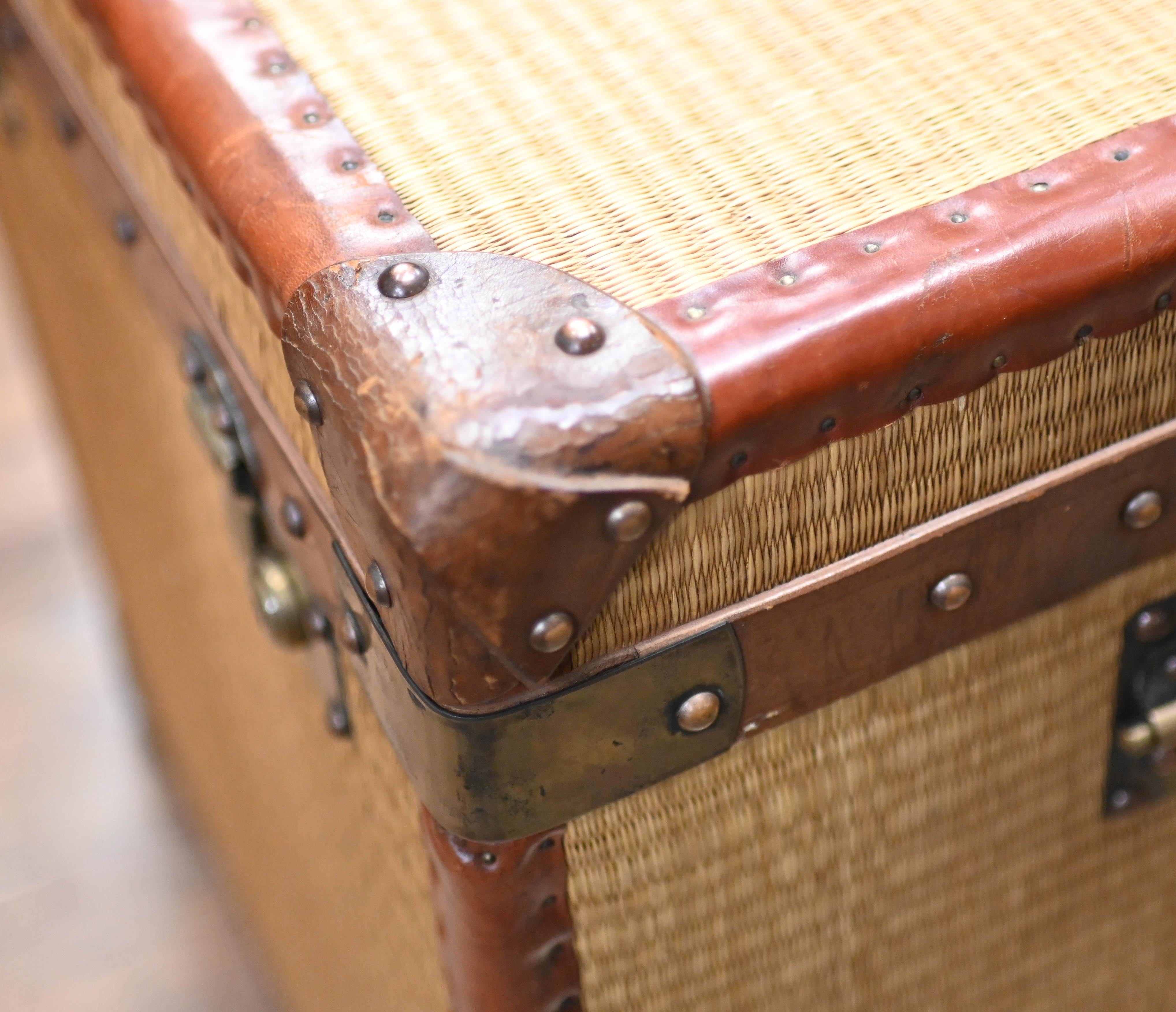 Paar Vintage Gepäck Koffer Reed Dampfer Fall Tabelle im Angebot 3