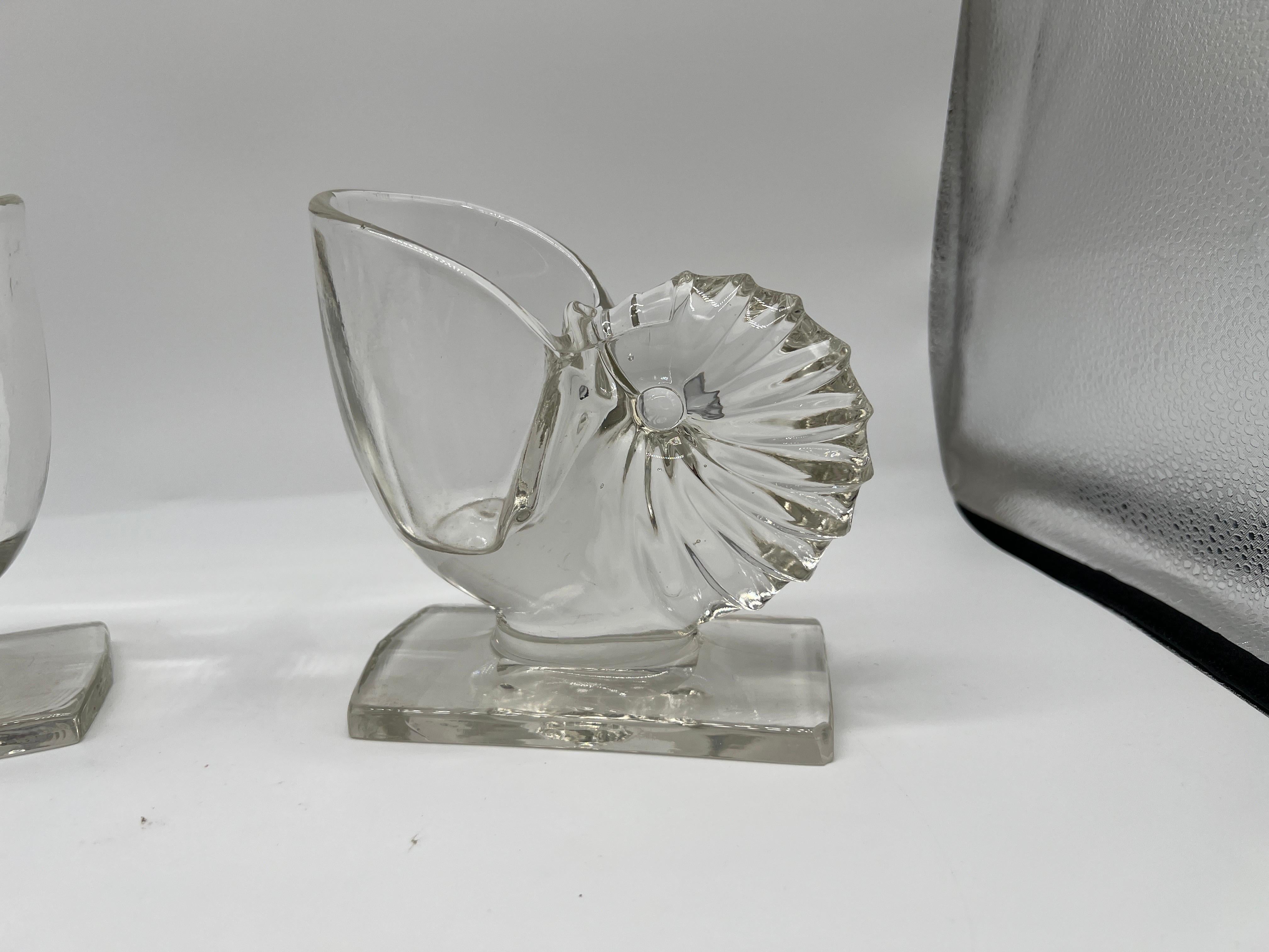 Mid-Century Modern Pair, Vintage Martinsville Glass Nautilus Seashell Form Vases or Bookends  For Sale