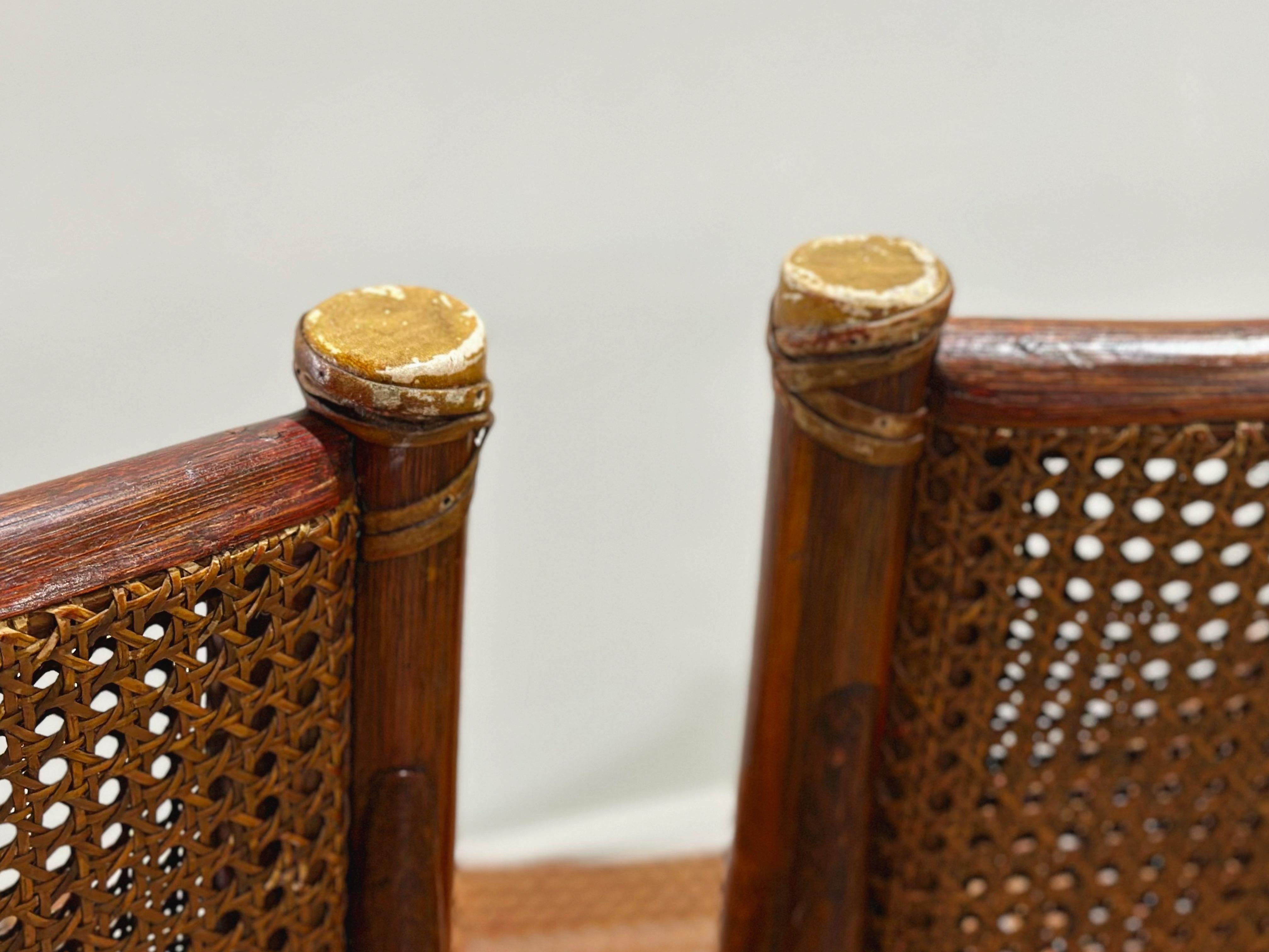 Paar Vintage McGuire Director Style Organic Modern Caned Rattan Dining Chairs (Ende des 20. Jahrhunderts) im Angebot
