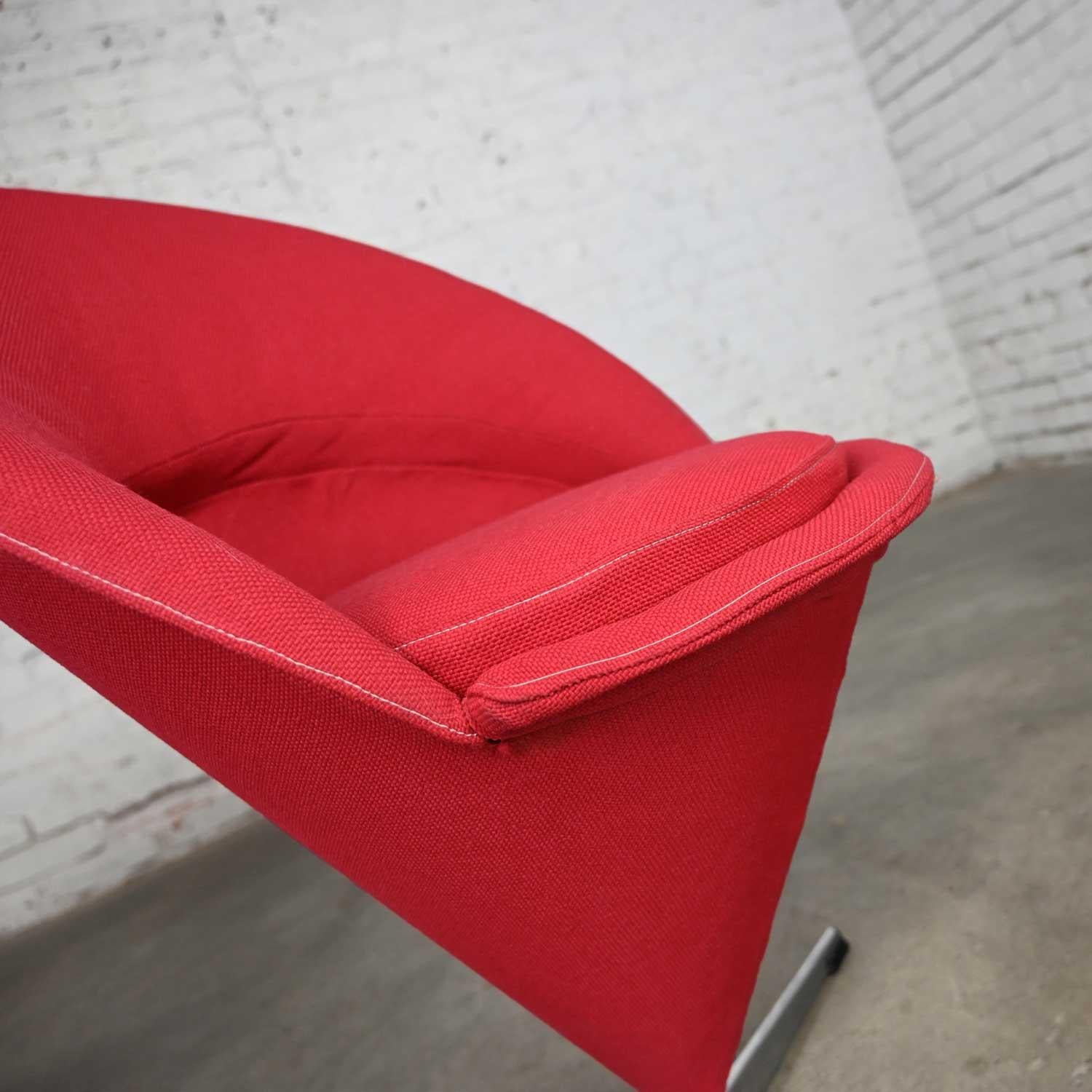Pair Vintage Mid-Century Modern Red Cone Chairs Verner Panton for Fritz Hansen For Sale 9
