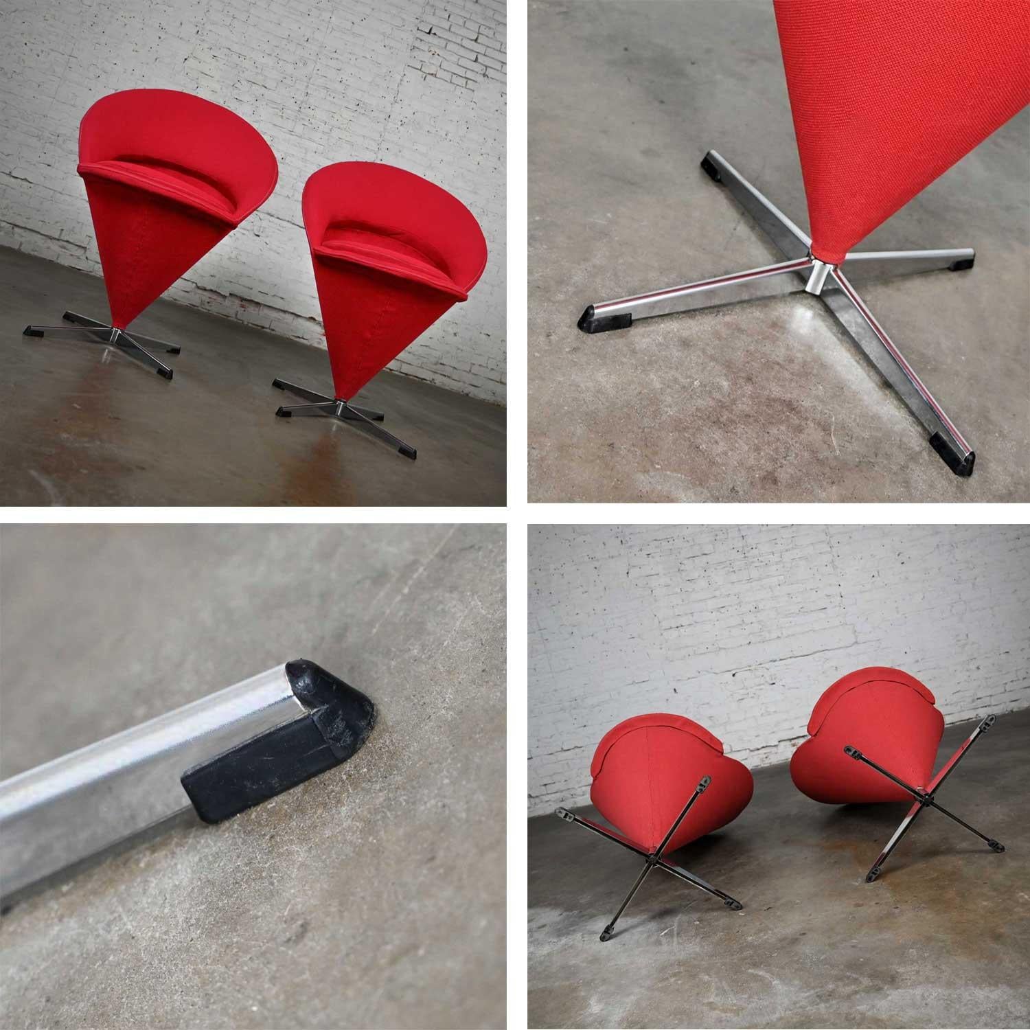 Pair Vintage Mid-Century Modern Red Cone Chairs Verner Panton for Fritz Hansen For Sale 11