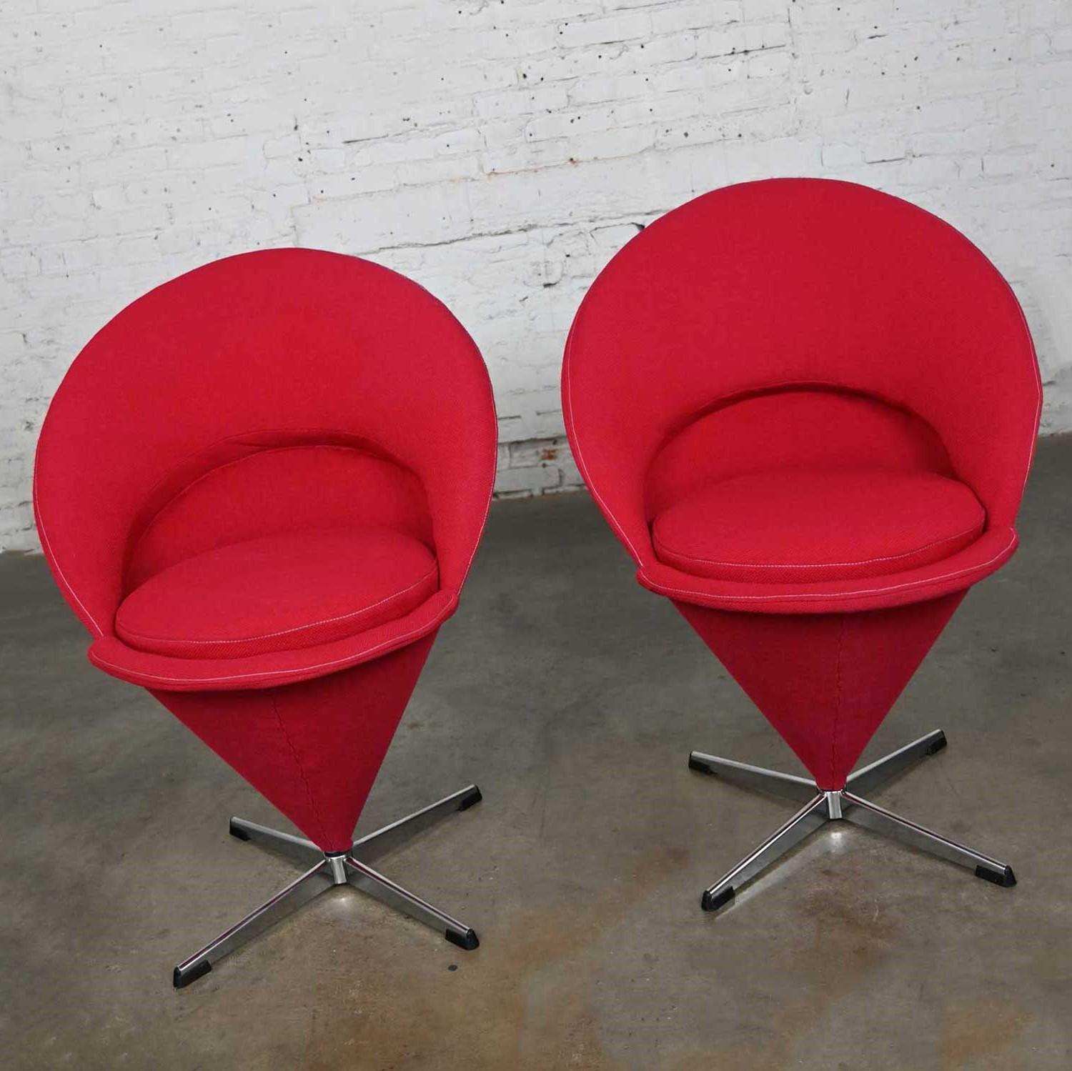 Danish Pair Vintage Mid-Century Modern Red Cone Chairs Verner Panton for Fritz Hansen For Sale
