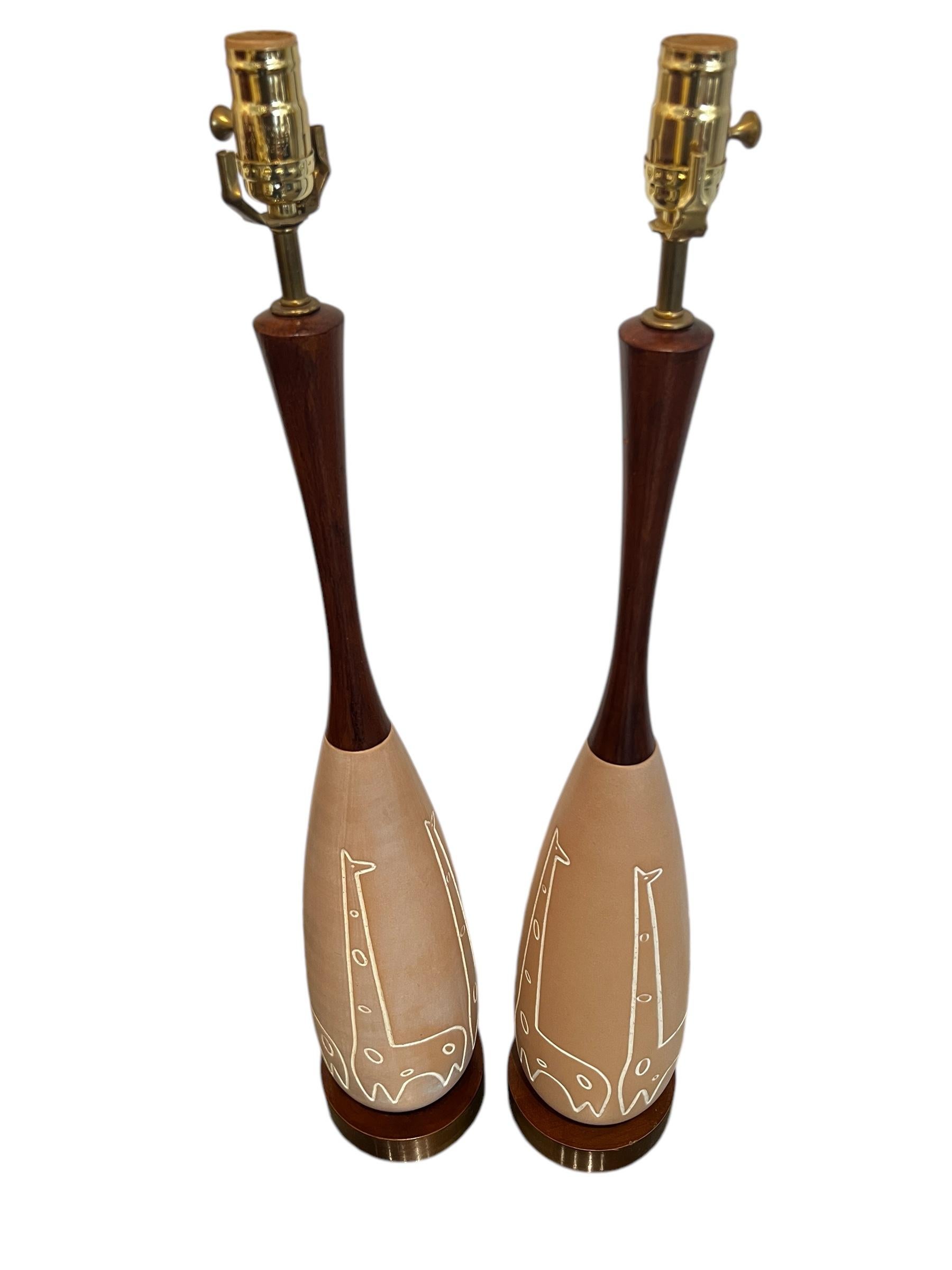 Mid-Century Modern Pair Vintage Mid-Century Raymor Ceramic Giraffe Motif Table Lamps