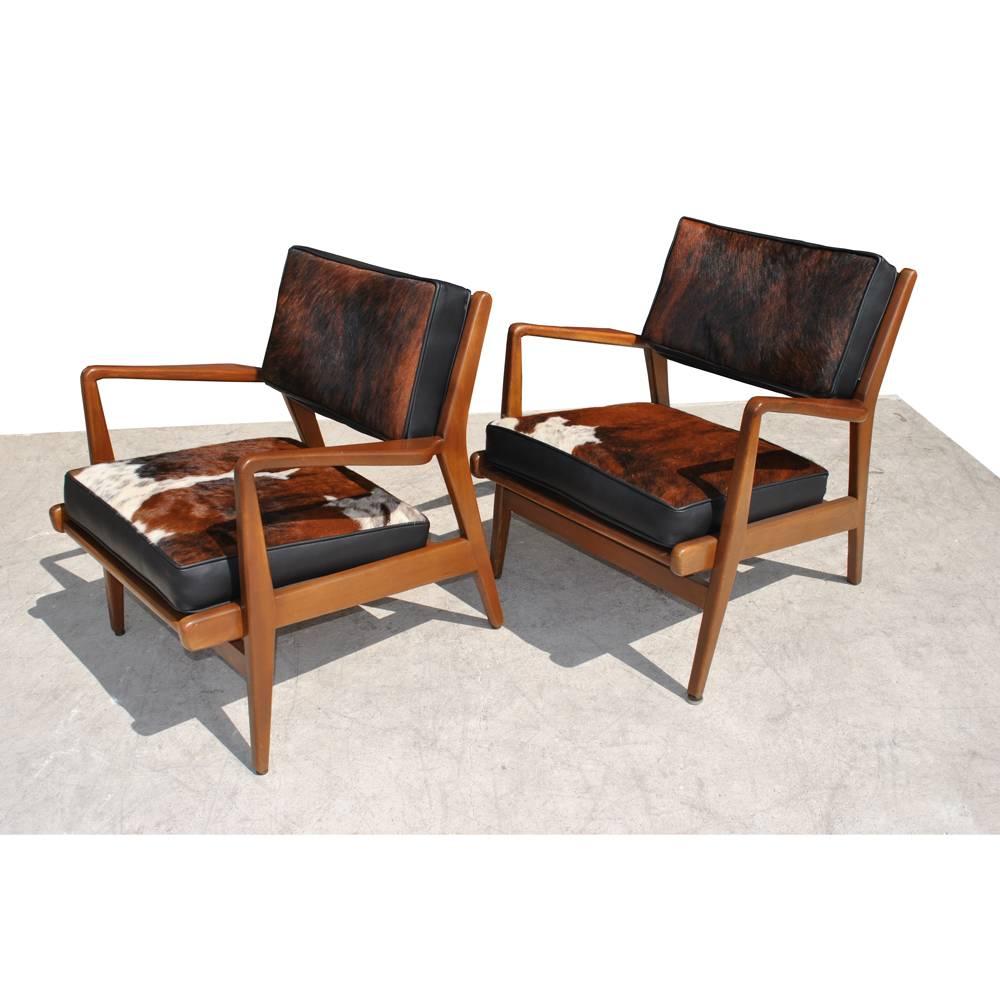 Danish Pair of Vintage Midcentury Restored Jens Risom Lounge Chairs For Sale