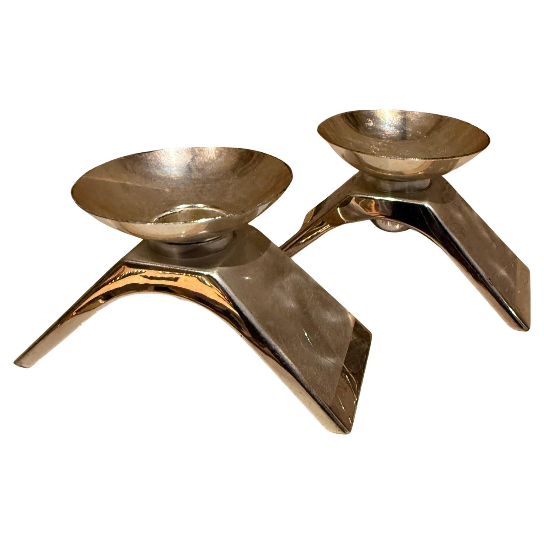 Coppia di candelieri vintage della metà del secolo WMF Ikora placcati in argento