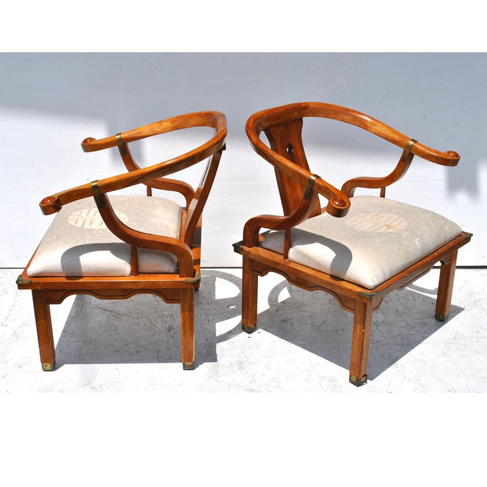 Chinoiserie Pair of Vintage Ming Style Century Chin Hua Horseshoe Lounge Chairs