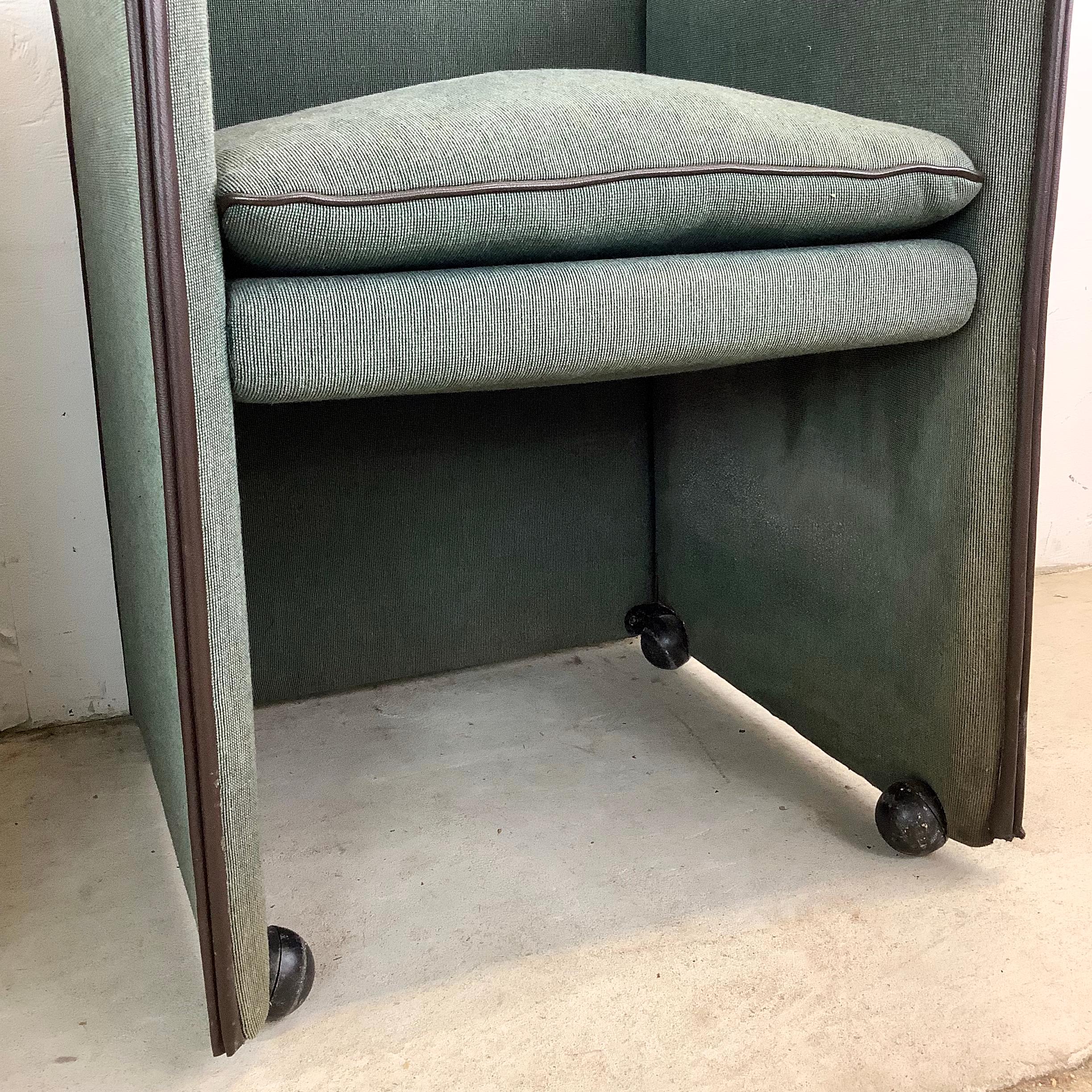 Pair Vintage Modern Armchairs attr. Mario Bellini for Cassina en vente 2