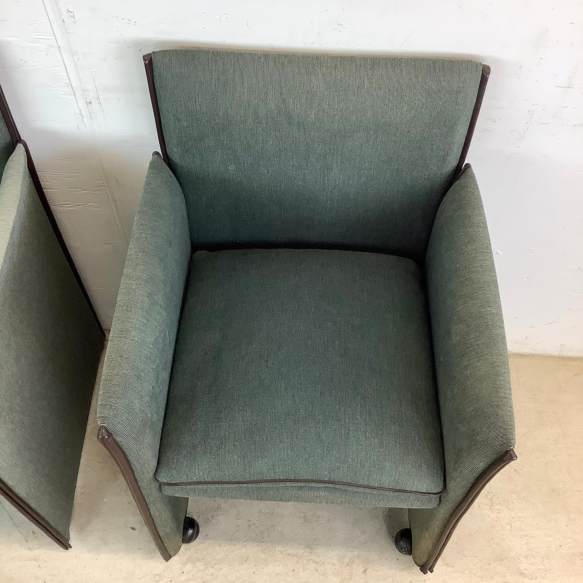 Pair Vintage Modern Armchairs attr. Mario Bellini for Cassina Abîmé - En vente à Trenton, NJ
