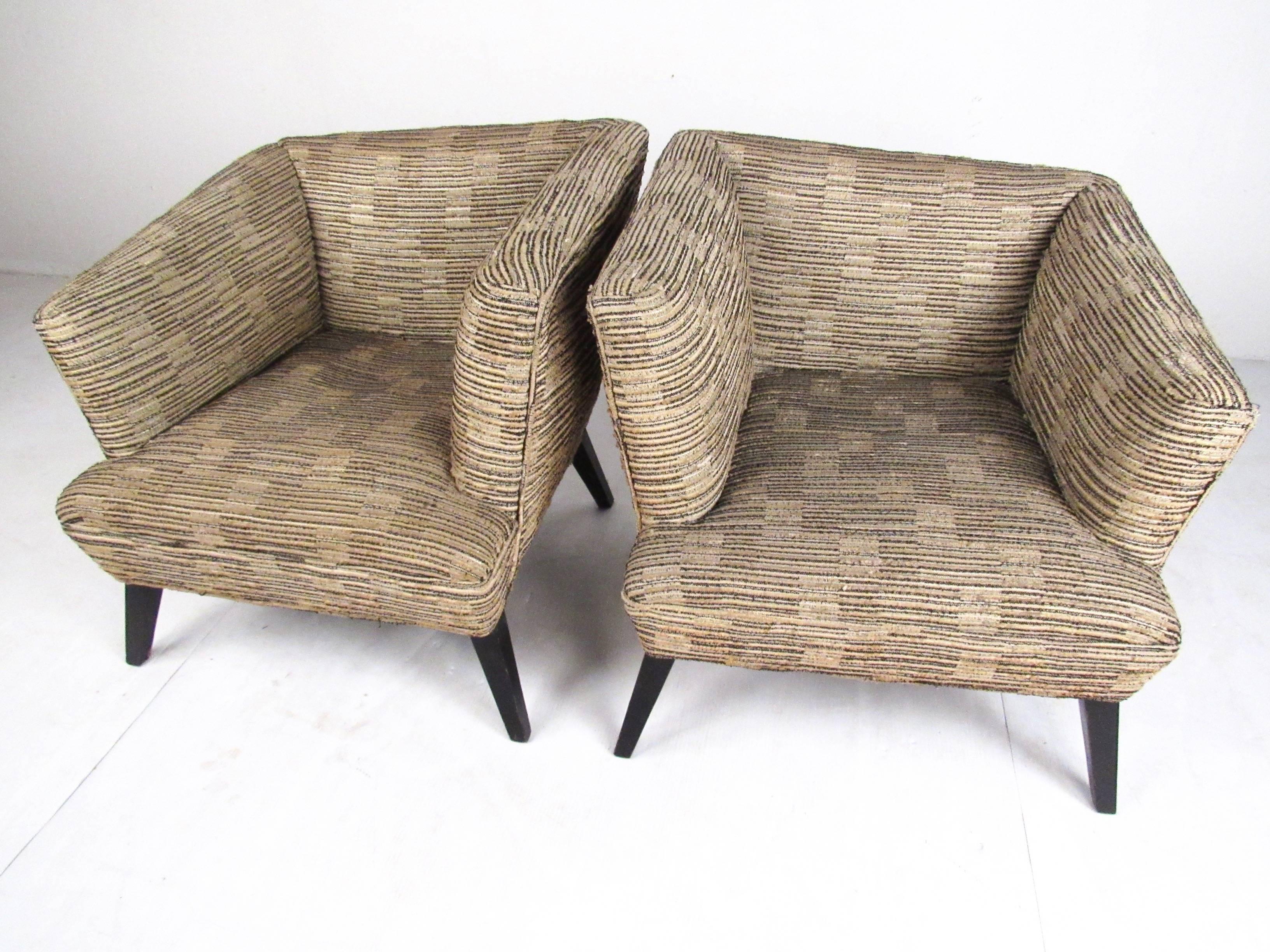 Tissu d'ameublement Paire de fauteuils club Art déco modernes vintage et vintage en vente