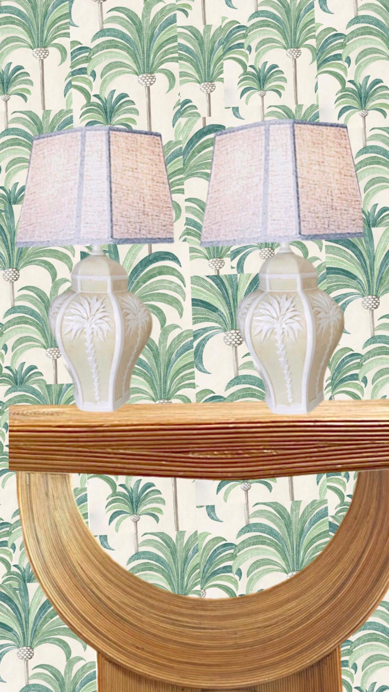Pareja Vintage Palm Beach Regency Dorothy Draper Isp Lámpara de cerámica con palmera en relieve en Bueno estado para la venta en St.Petersburg, FL