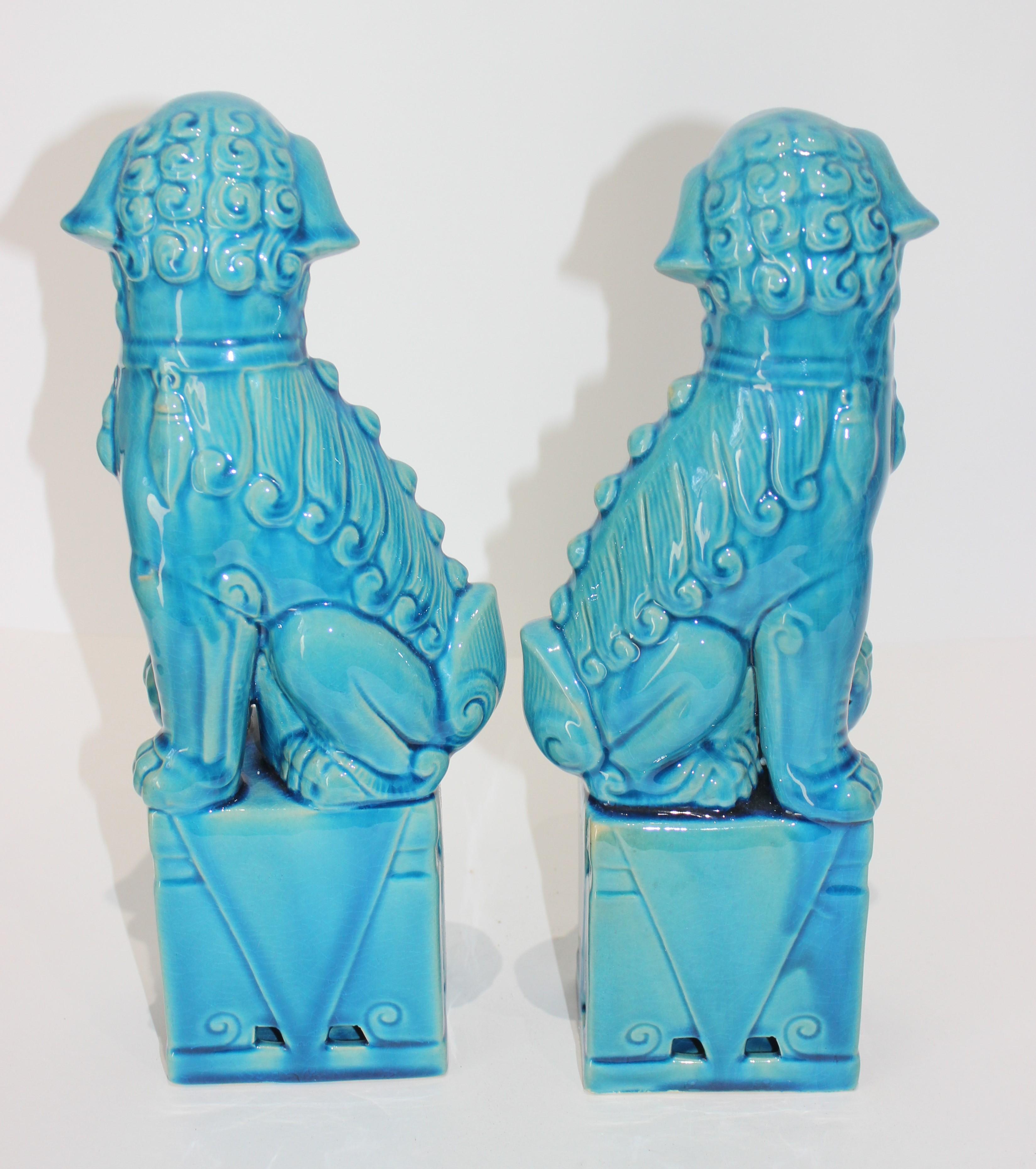 Pair of Vintage Peking Blue Glazed Foo Dogs In Good Condition In West Palm Beach, FL