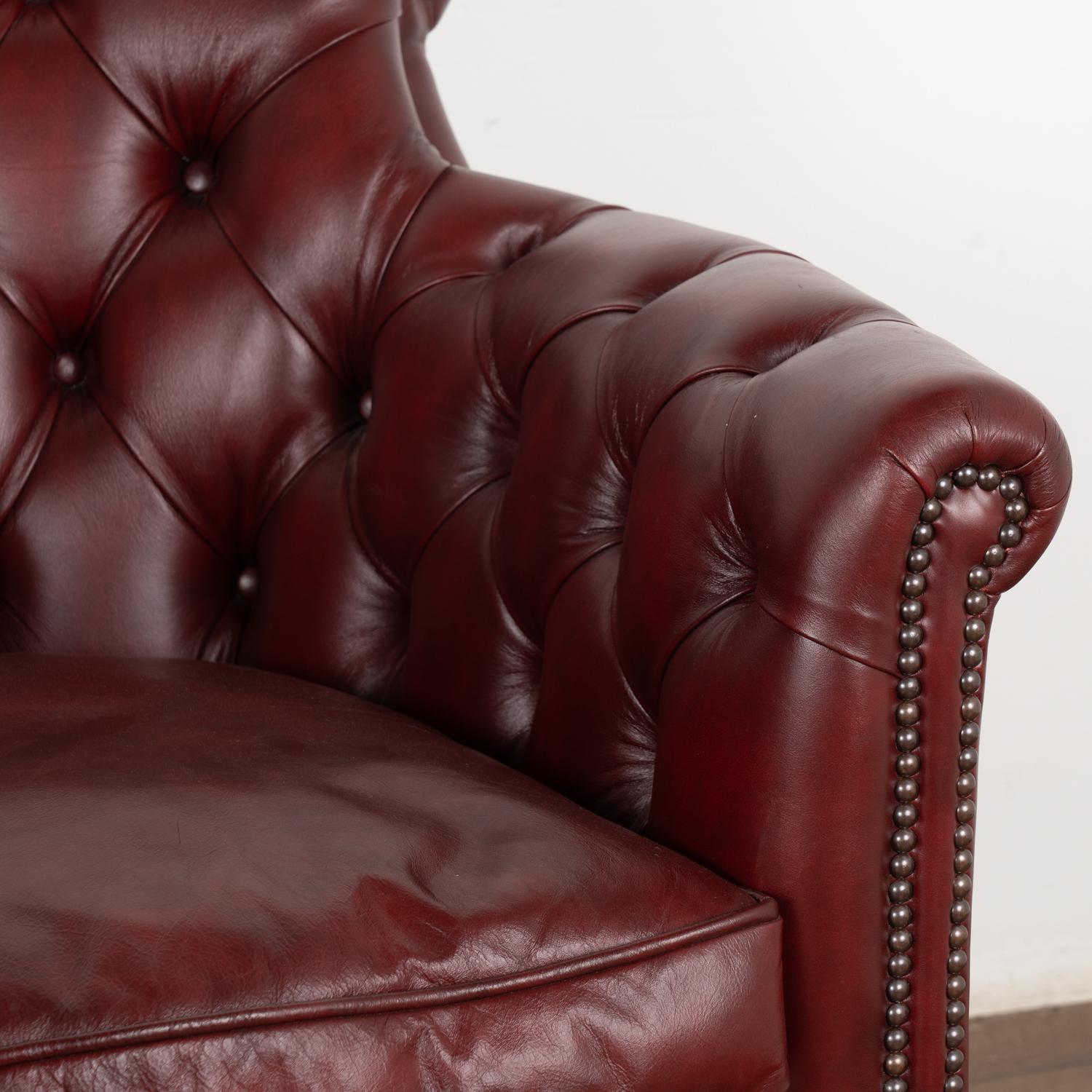 Pair, Vintage Red Leather Chesterfield Club Armchairs, Denmark circa 1940-60 For Sale 1