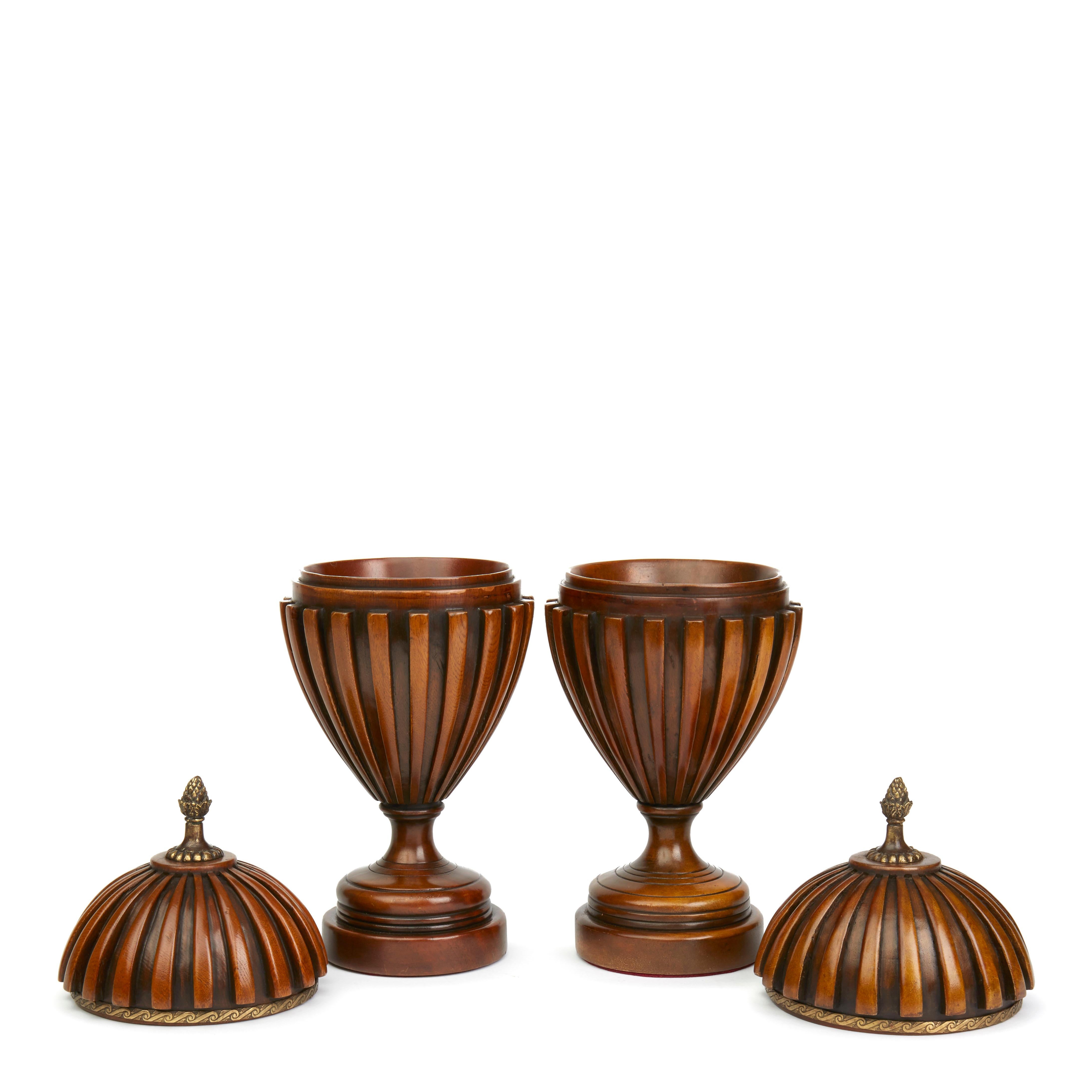 Pair of Adam Style Carved Wood Lidded Urns, circa 1950 In Good Condition In Bishop's Stortford, Hertfordshire