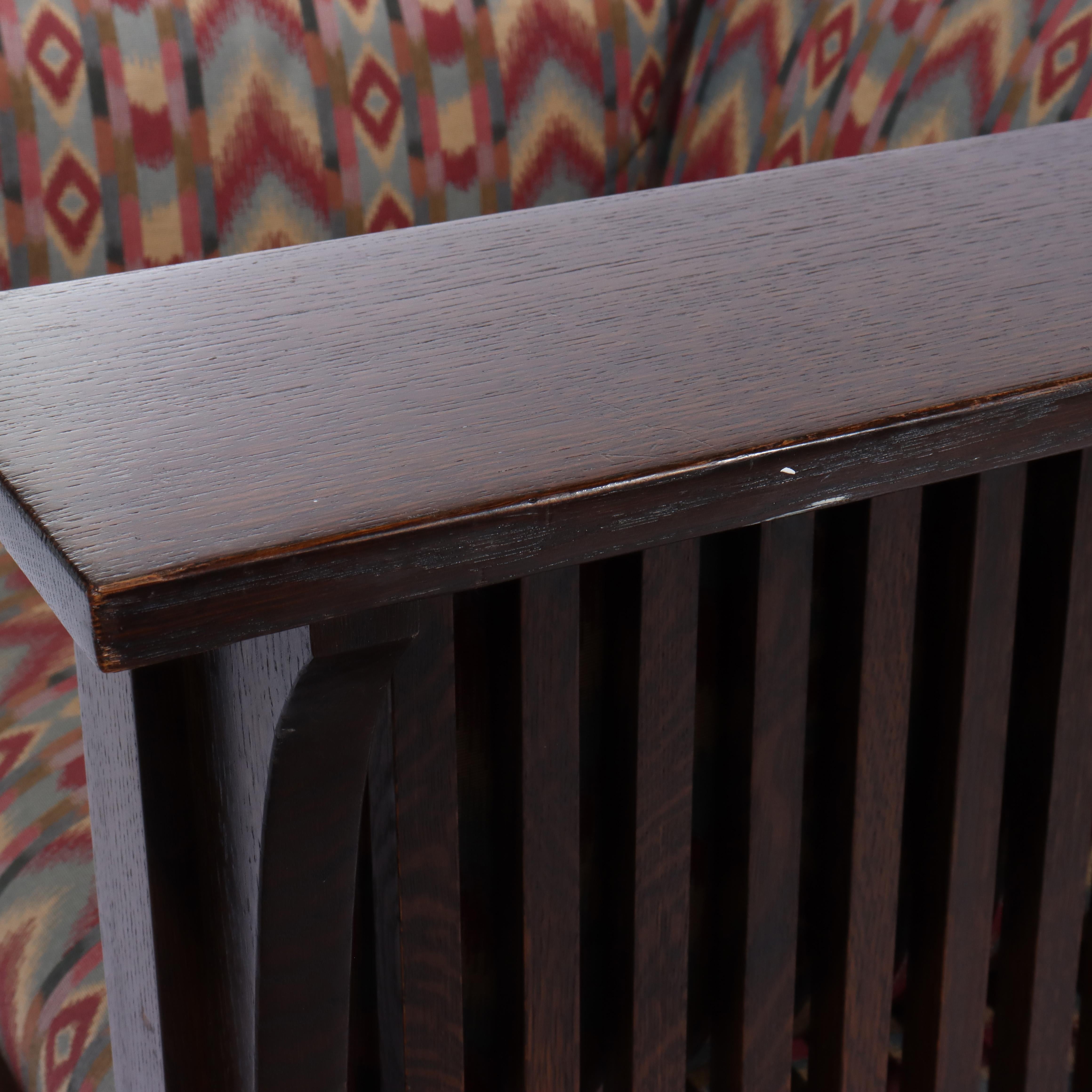 Pair Vintage Stickley Prairie School Arts & Crafts Oak Spindle Arm Chairs 20thC For Sale 3