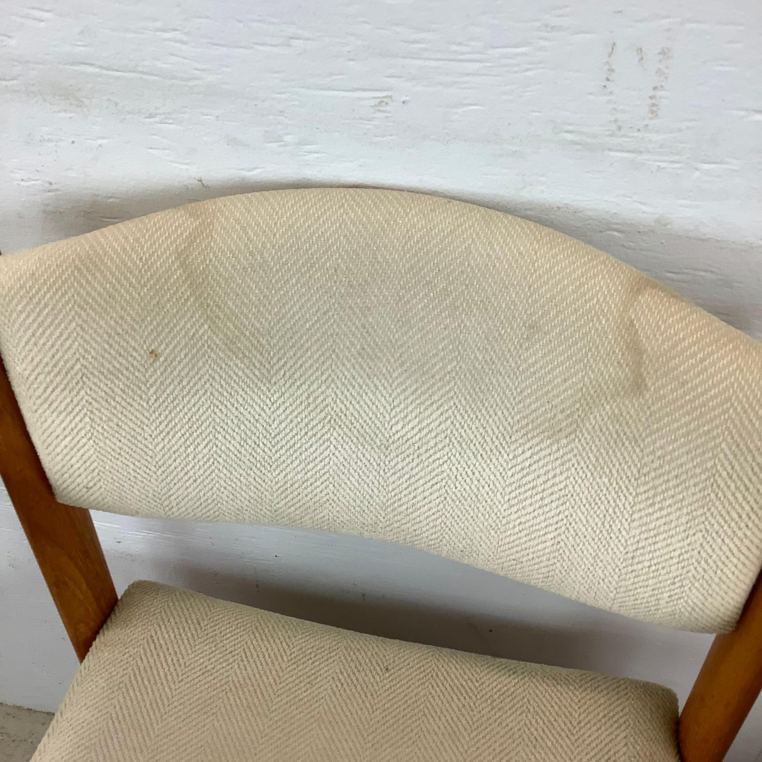 20ième siècle Paire de fauteuils en teck d'époque en vente