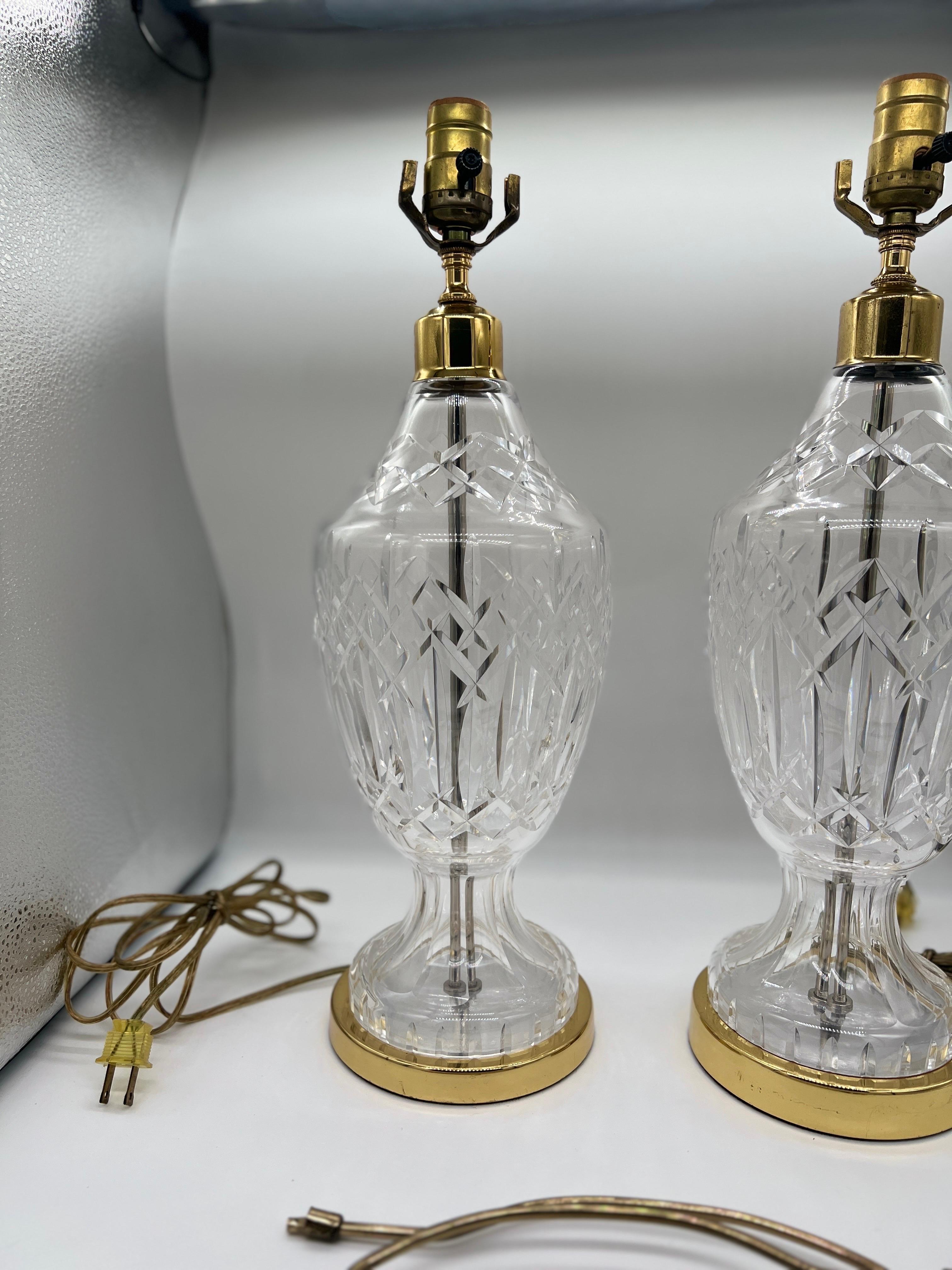 Pair, Vintage Waterford Cut Crystal & Brass “Lismore” Pattern Table Lamps In Good Condition In Atlanta, GA